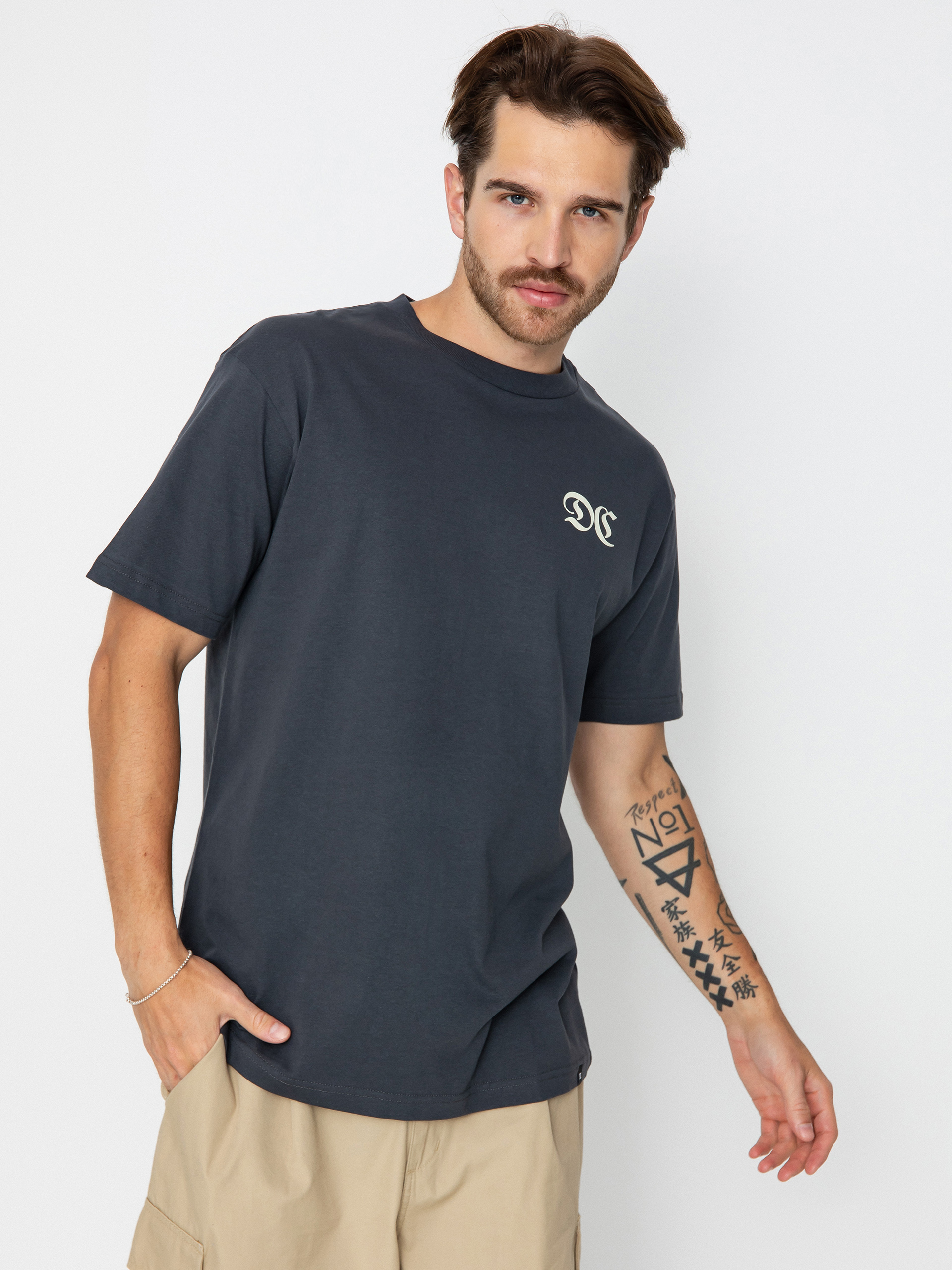 DC The Issue T-shirt (ebony)