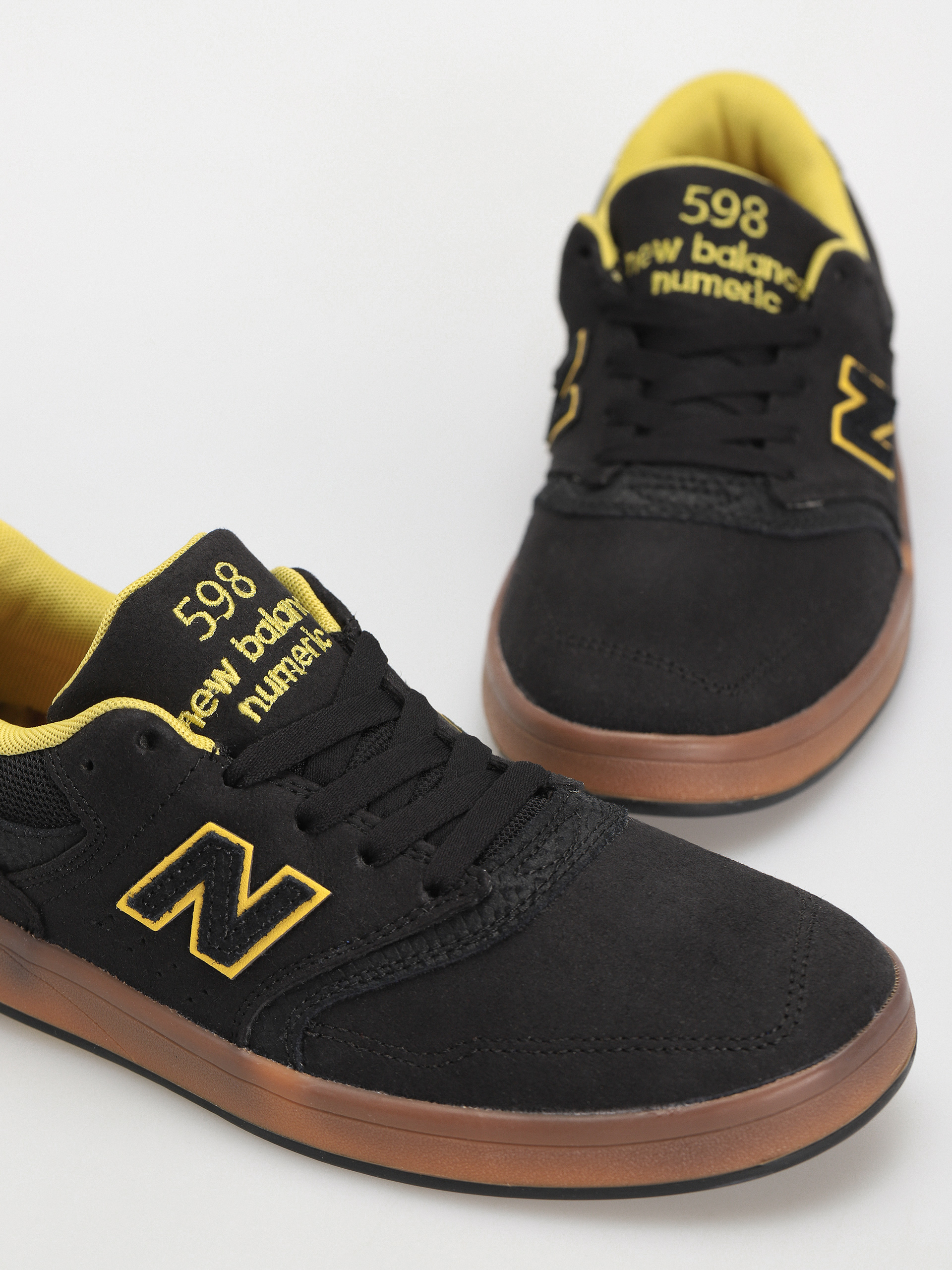 New Balance 598 Shoes (black)