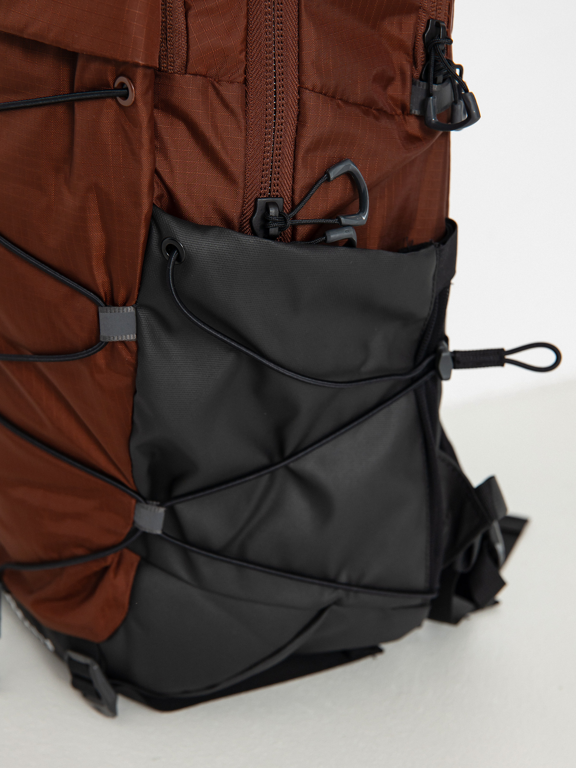 The North Face Backpack Borealis (dark oak/tnf black)