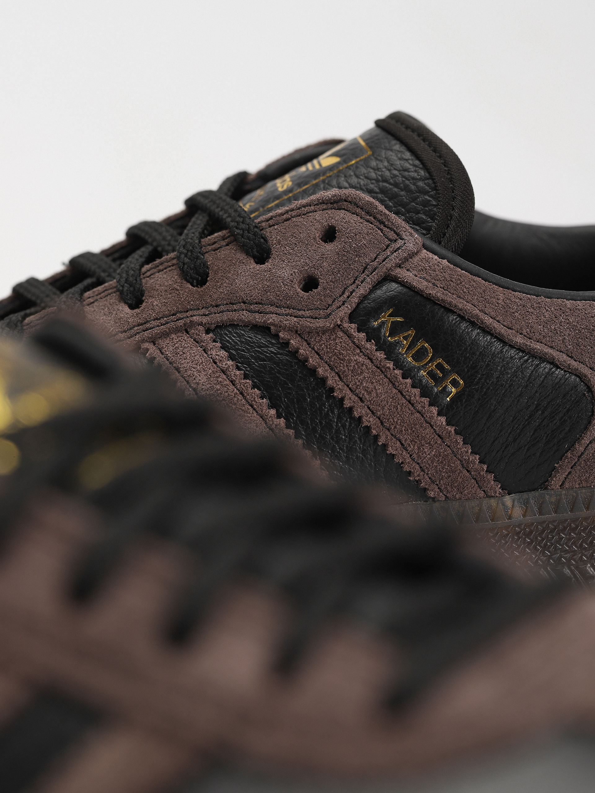 adidas Shoes Samba ADV X Kader (cblack/brown/gum5)