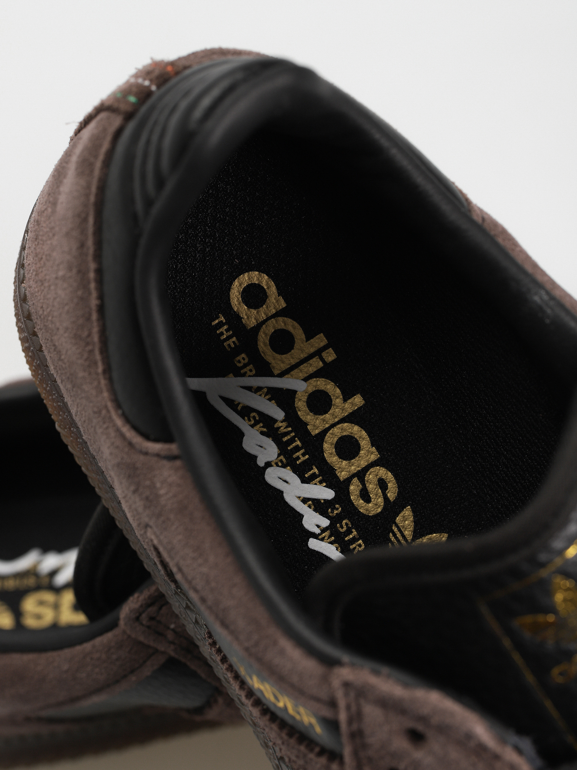adidas Shoes Samba ADV X Kader (cblack/brown/gum5)