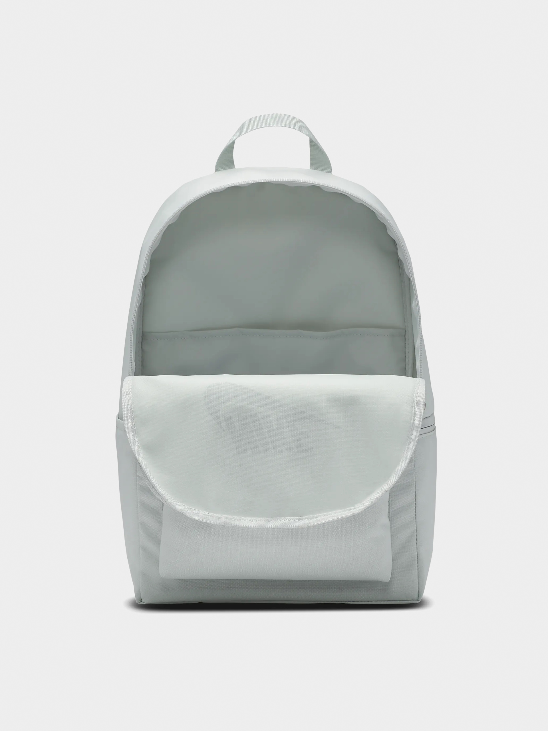 Light gray fashion nike backpack