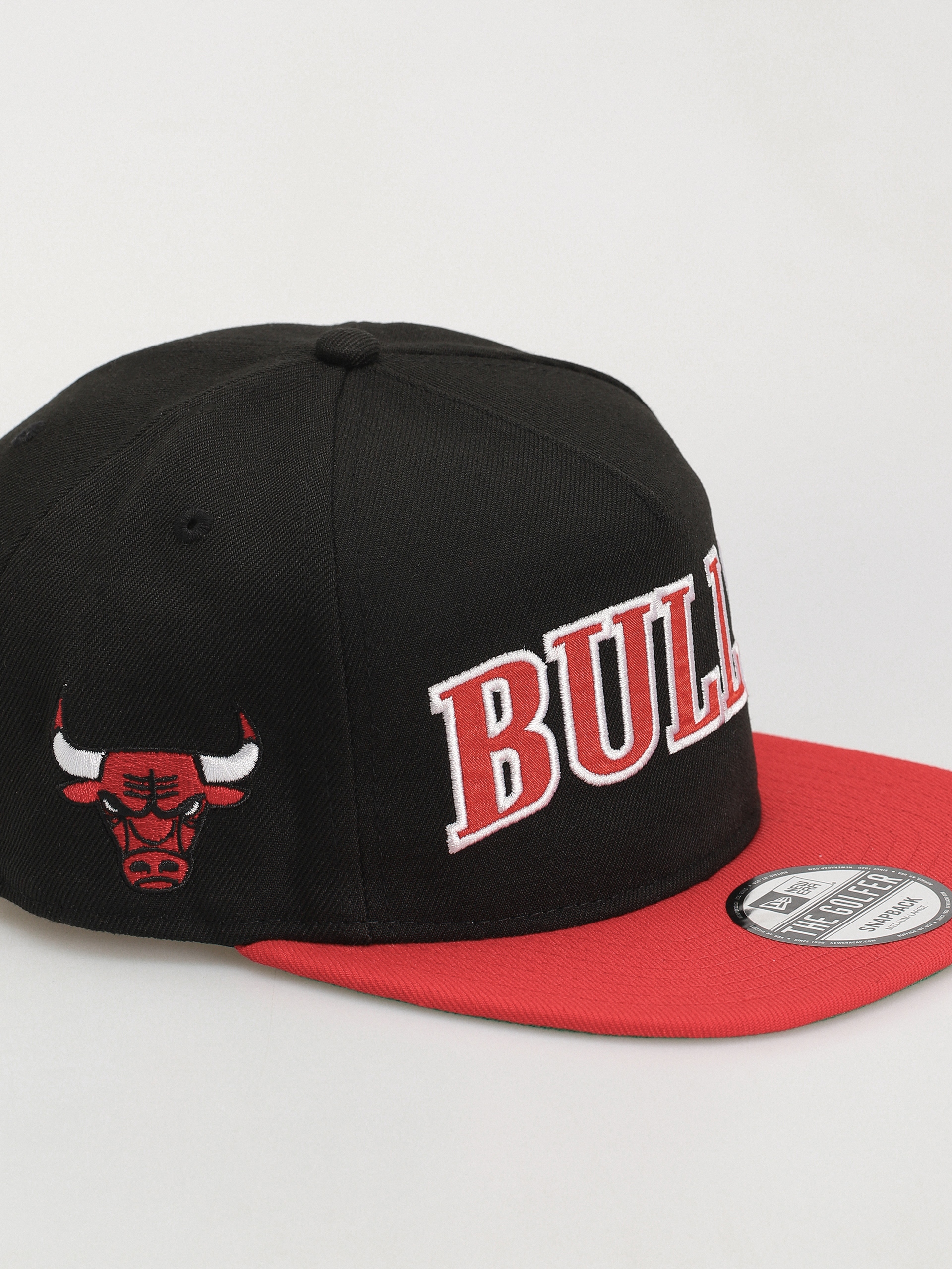 New Era NBA Golfer Chicago Bulls Cap black red