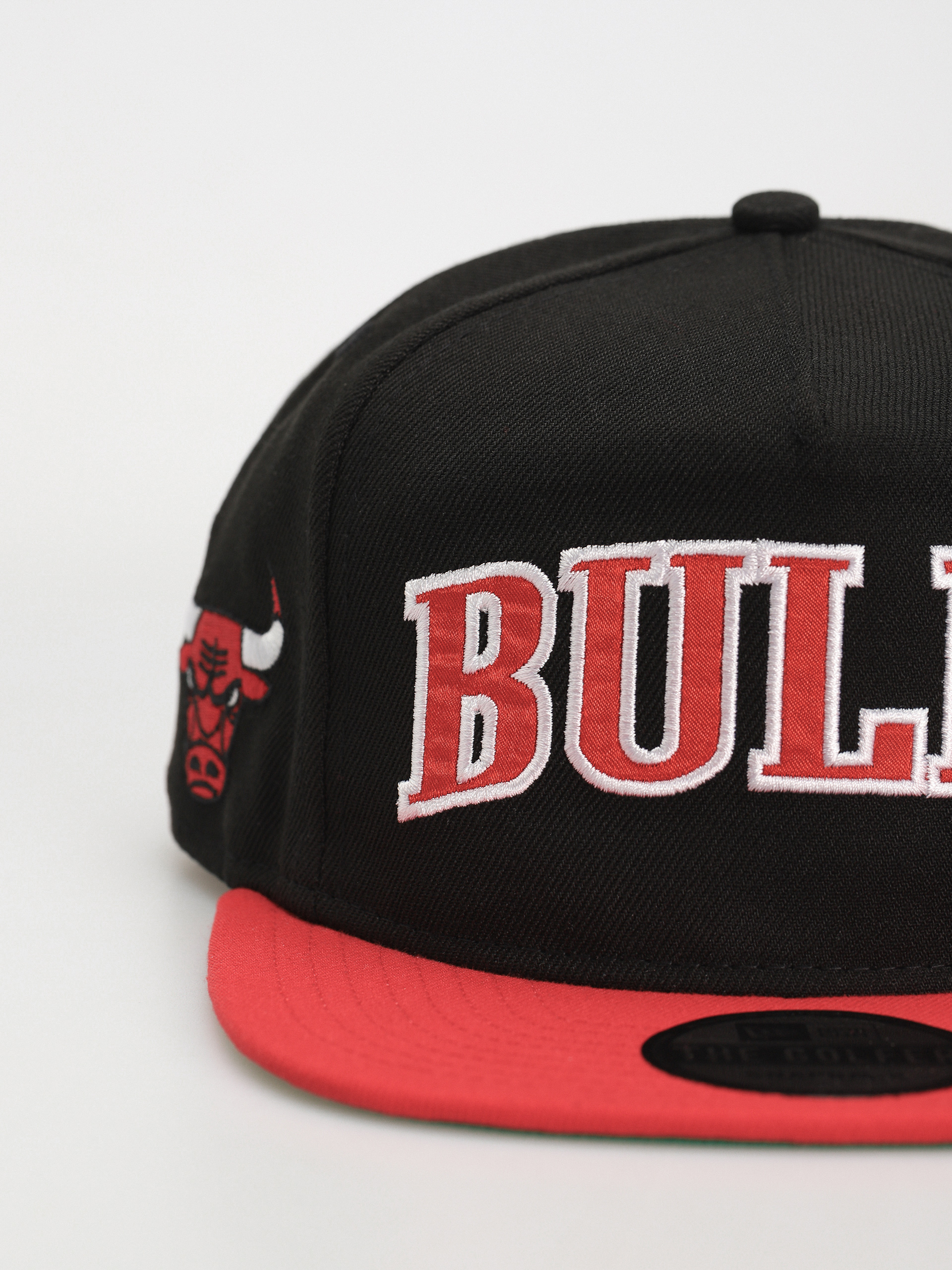 New Era NBA Golfer Chicago Bulls Cap (black/red)