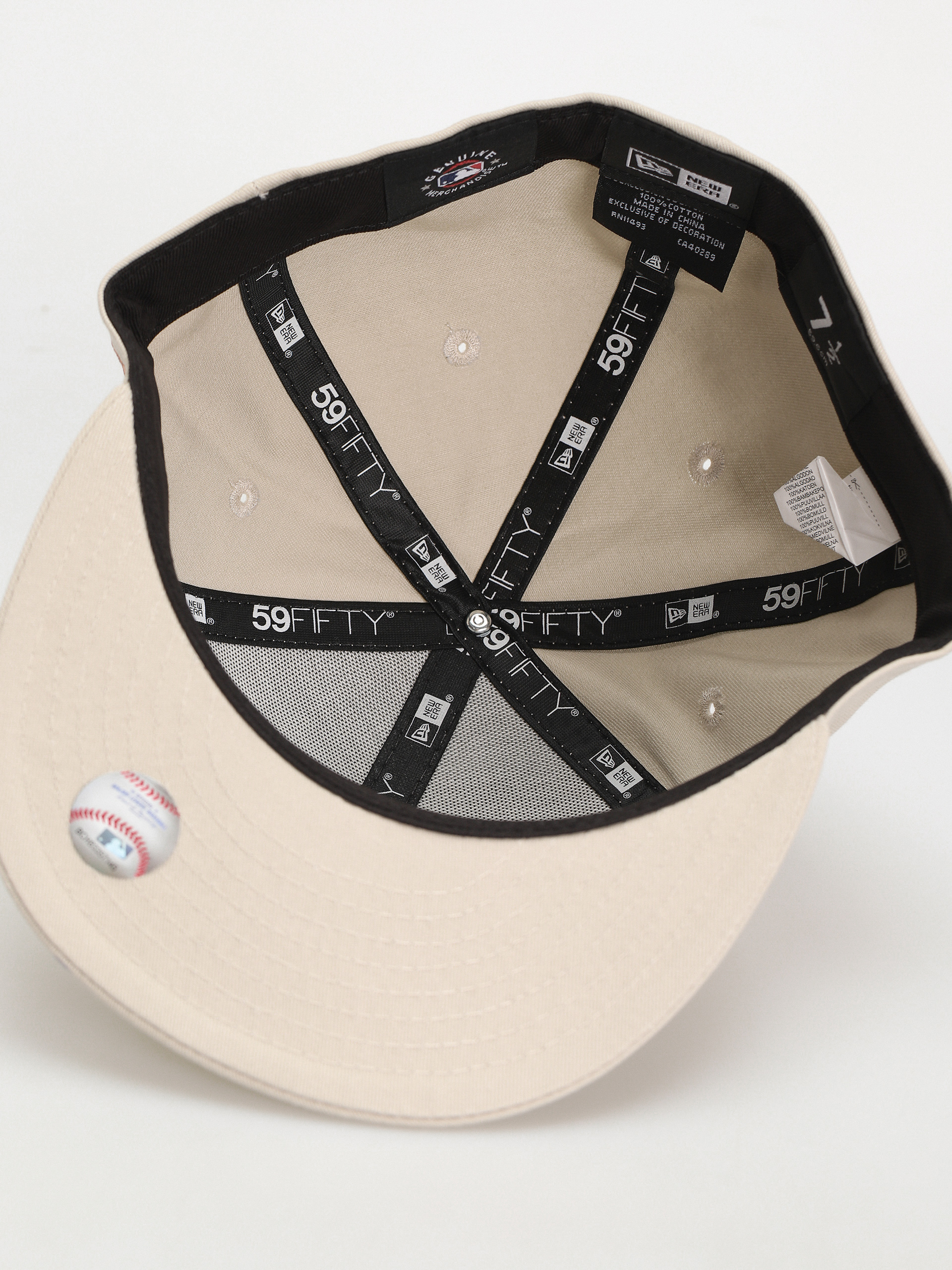 New Era Cap Metallic Outline 59Fifty Chicago White Sox