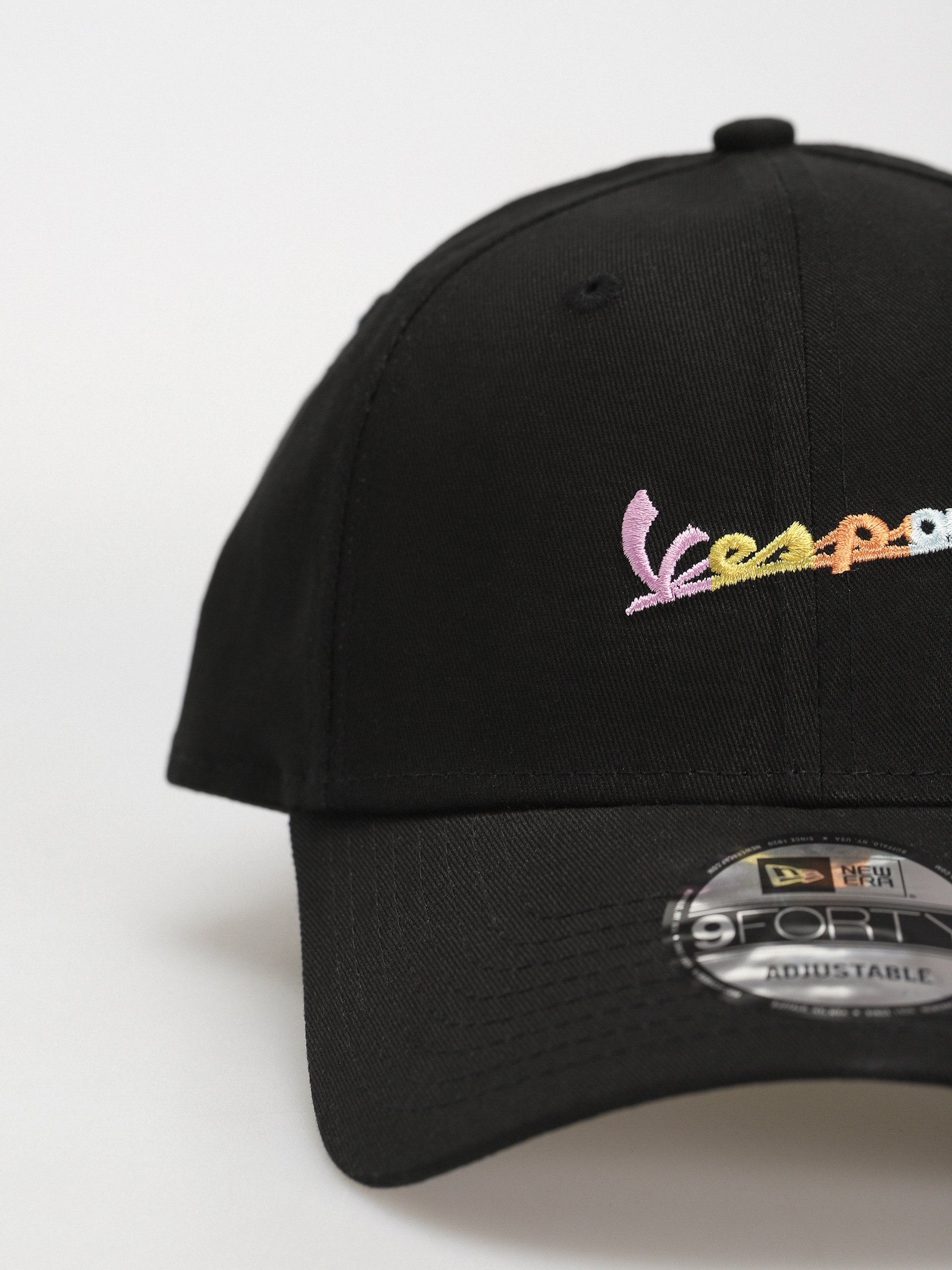 New Era Cap Vespa Multi Colour Logo 9Forty (black)