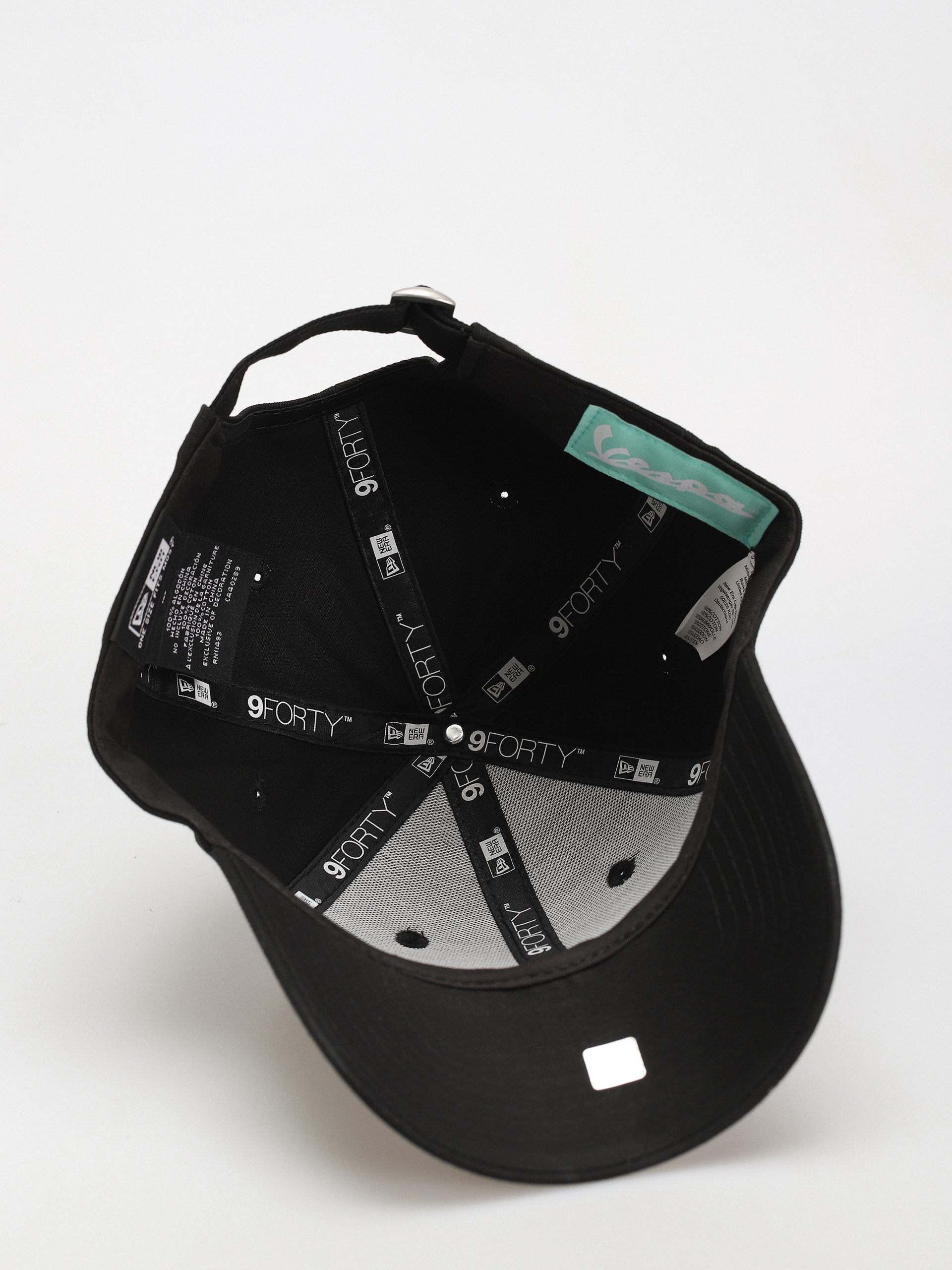 New Era Cap Vespa Multi Colour Logo 9Forty (black)