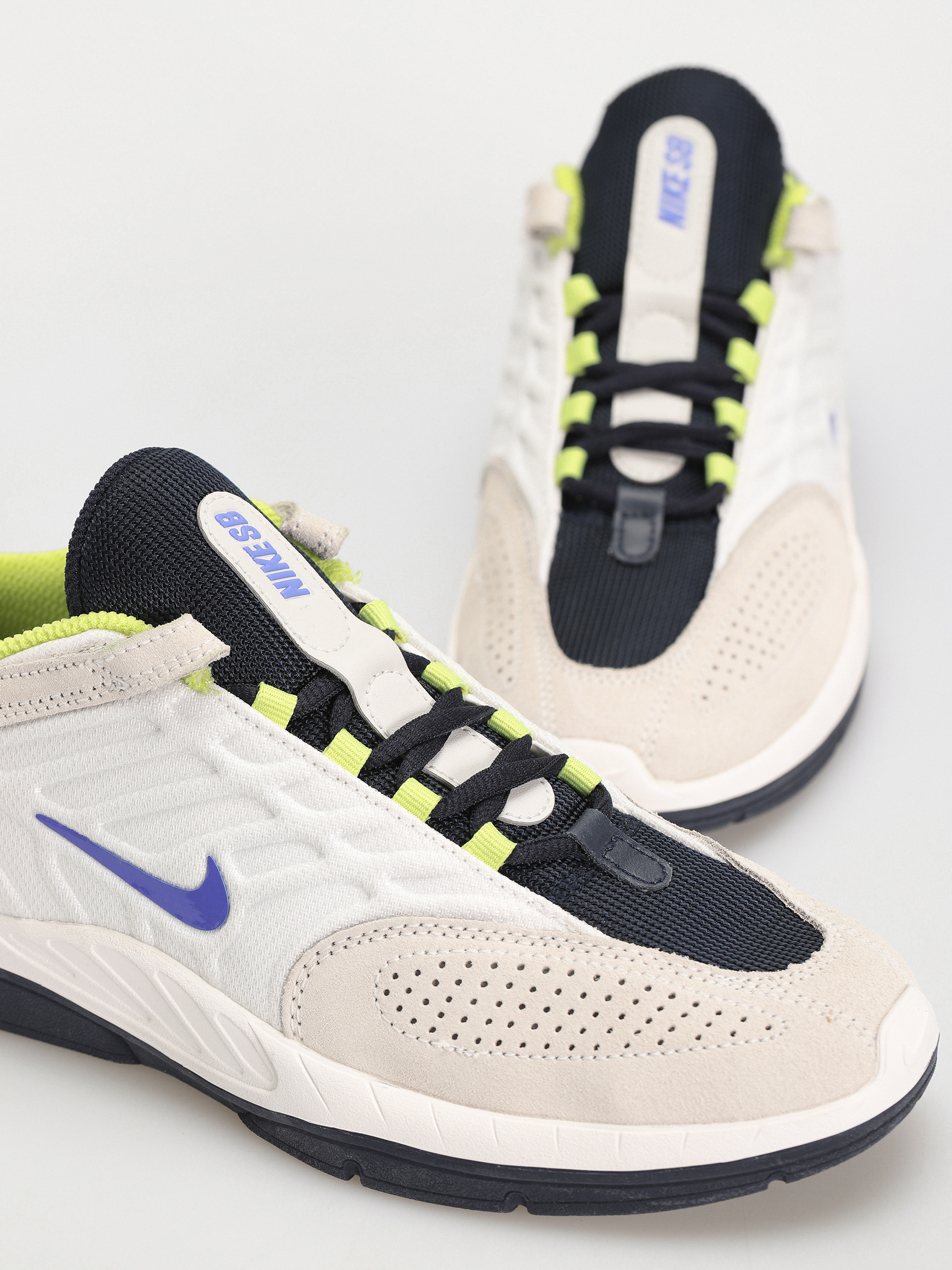 Nike SB Vertebrae Schuhe (summit white/persian violet)