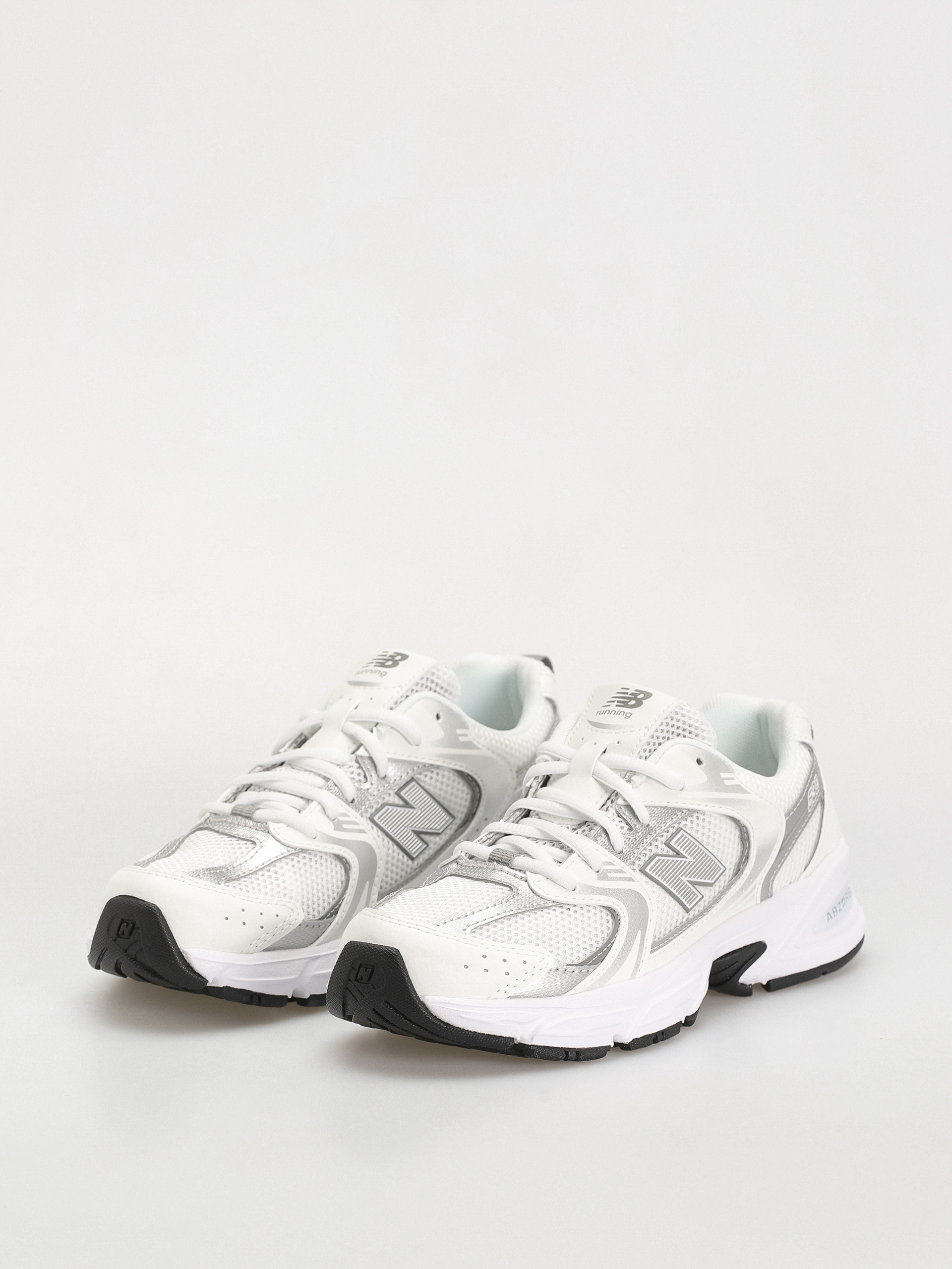 New Balance 530 JR Shoes (whie silver metallic)
