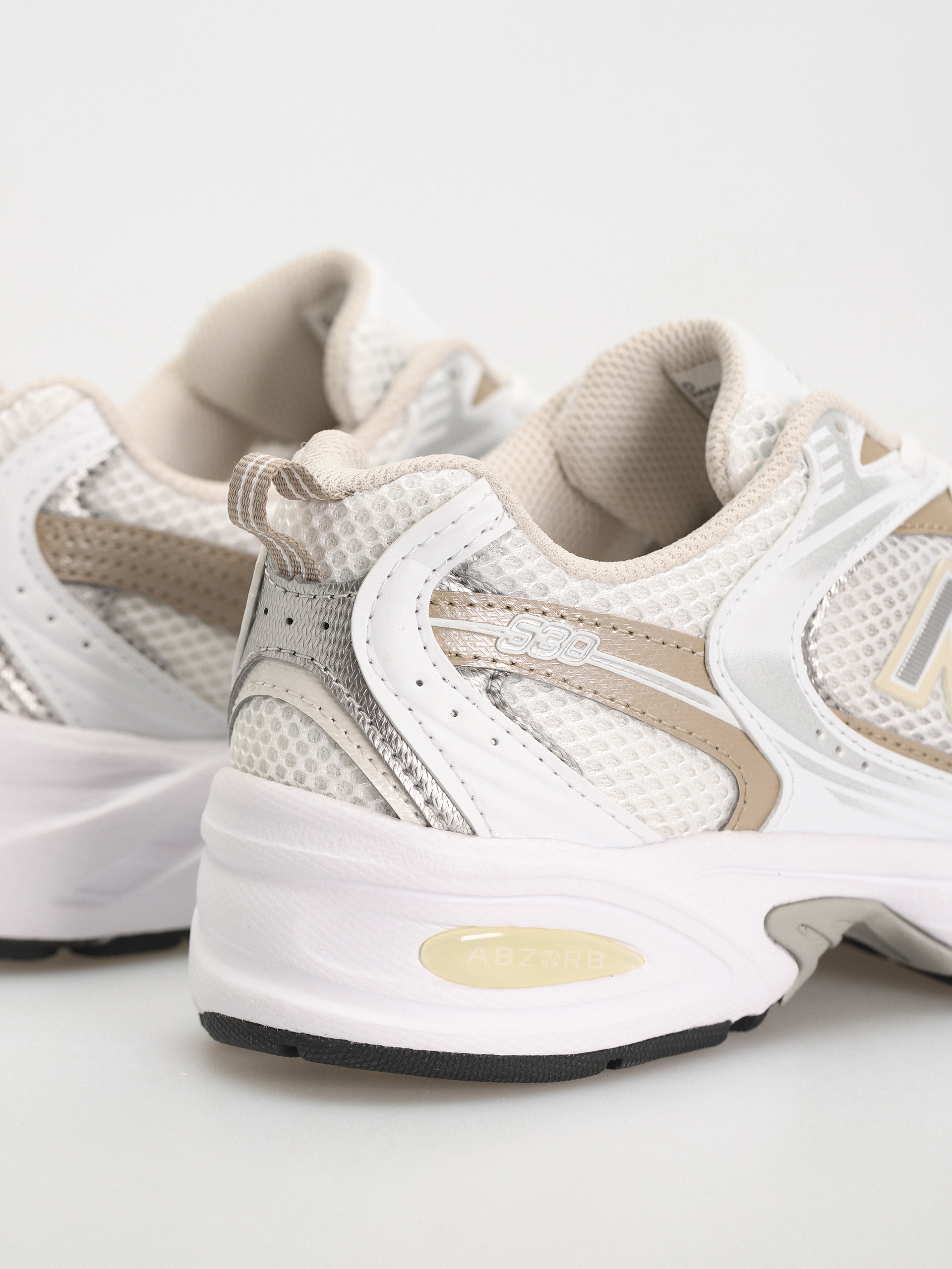 New Balance 530 Shoes (white)