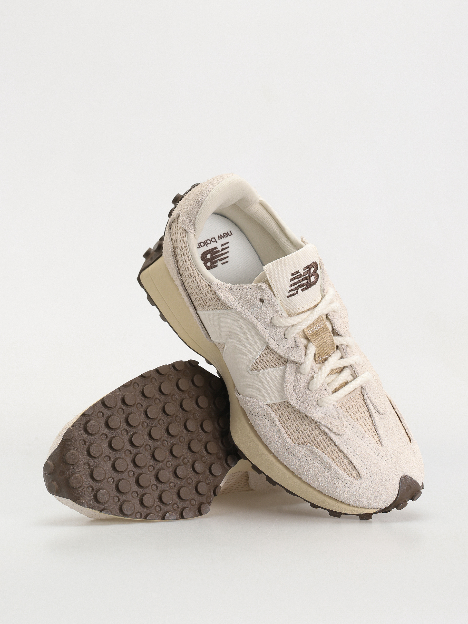 New Balance 327 Shoes (sea salt)