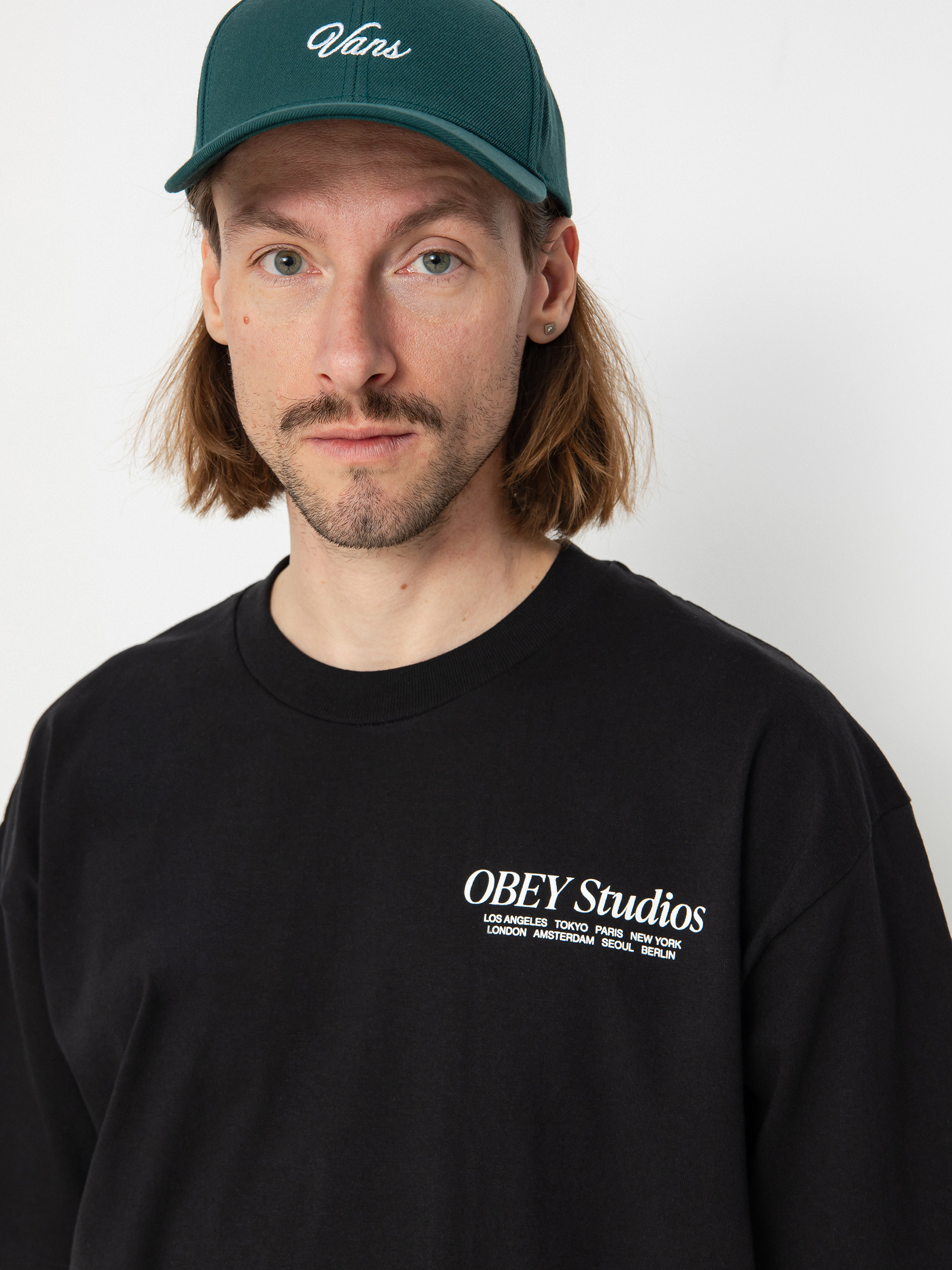 OBEY T-Shirt Studios (black)
