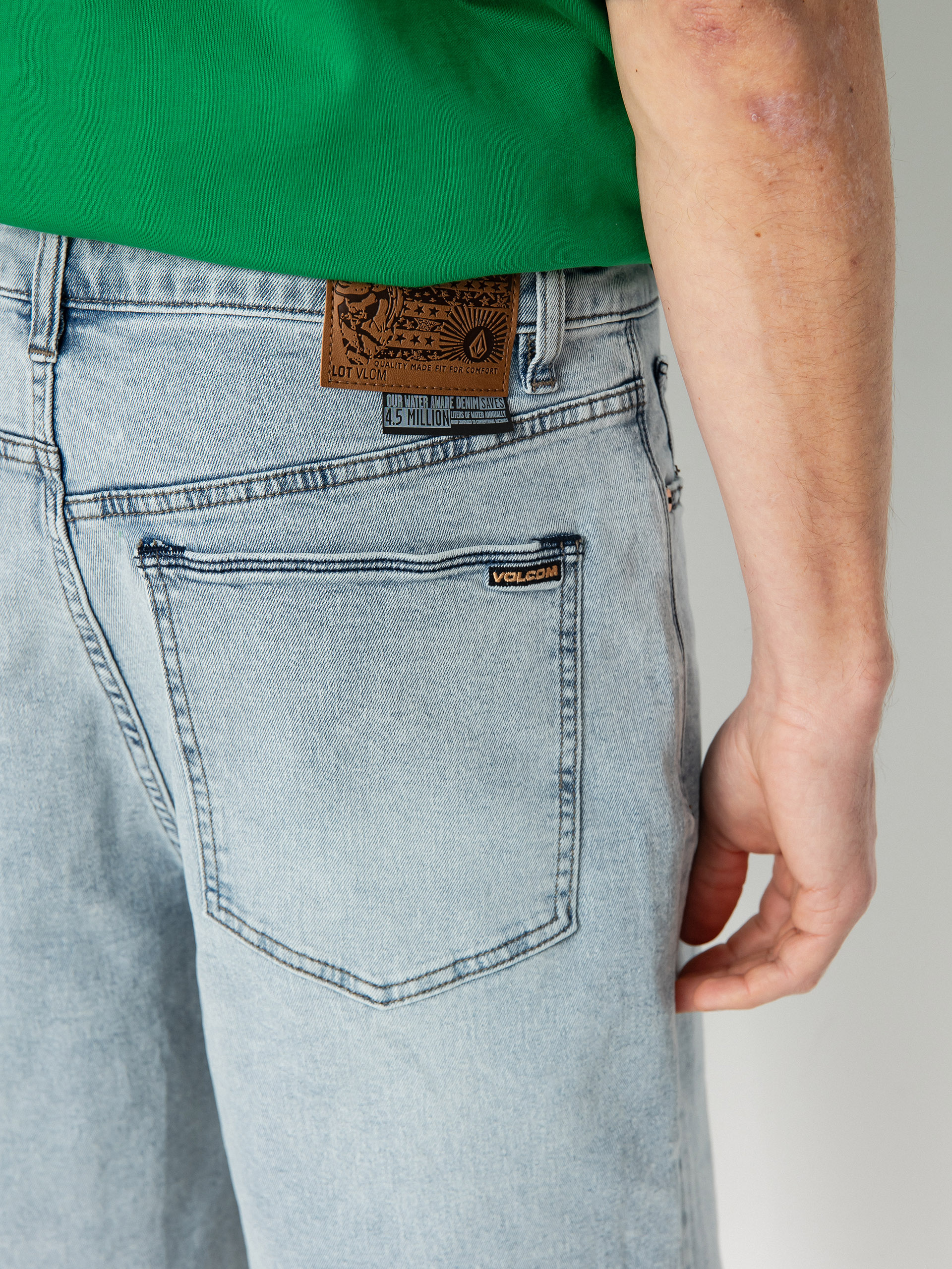 Volcom Billow Denim Shorts (desert dirt indigo)