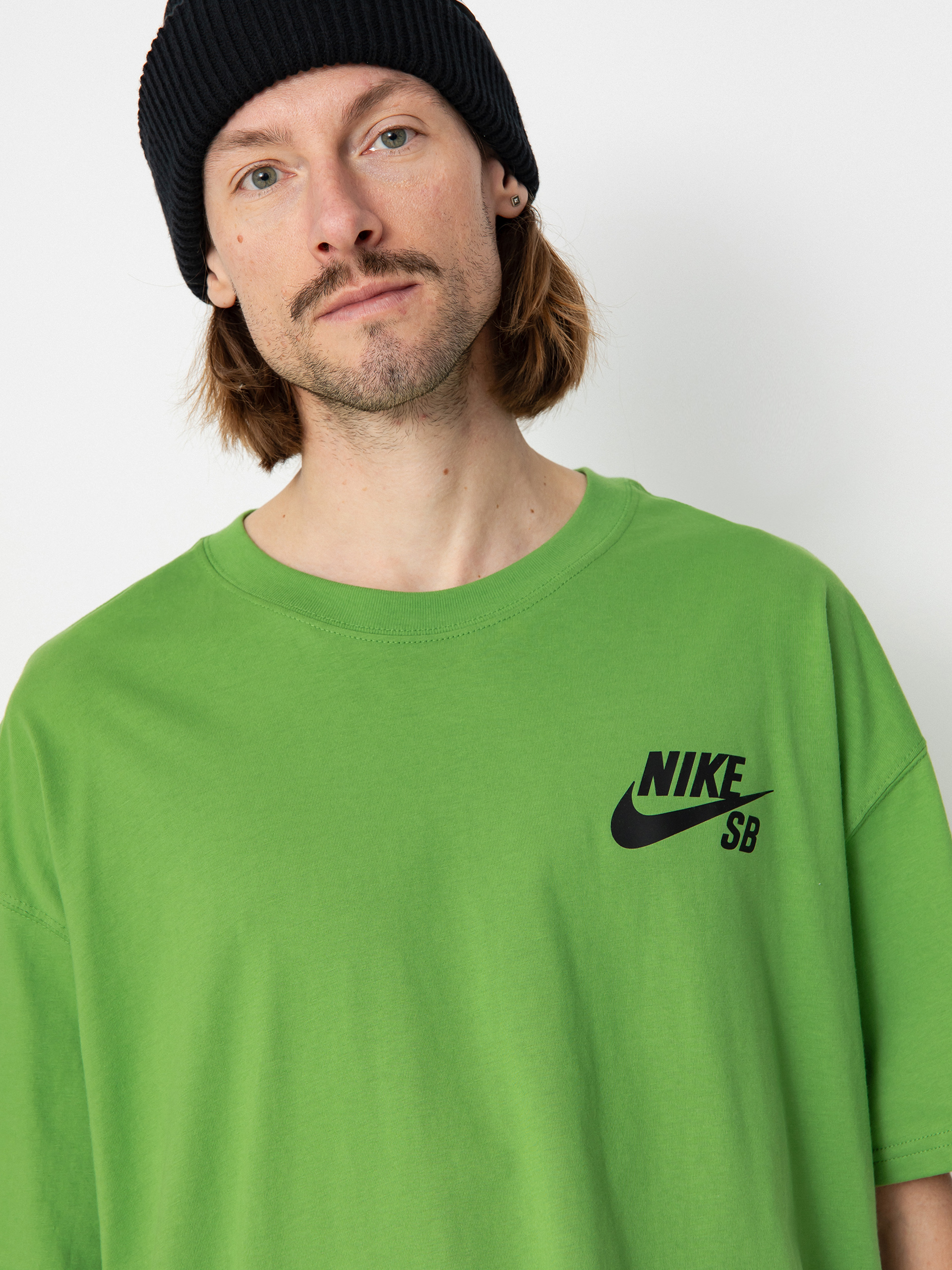 Nike SB Logo T-Shirt (chlorophyll)