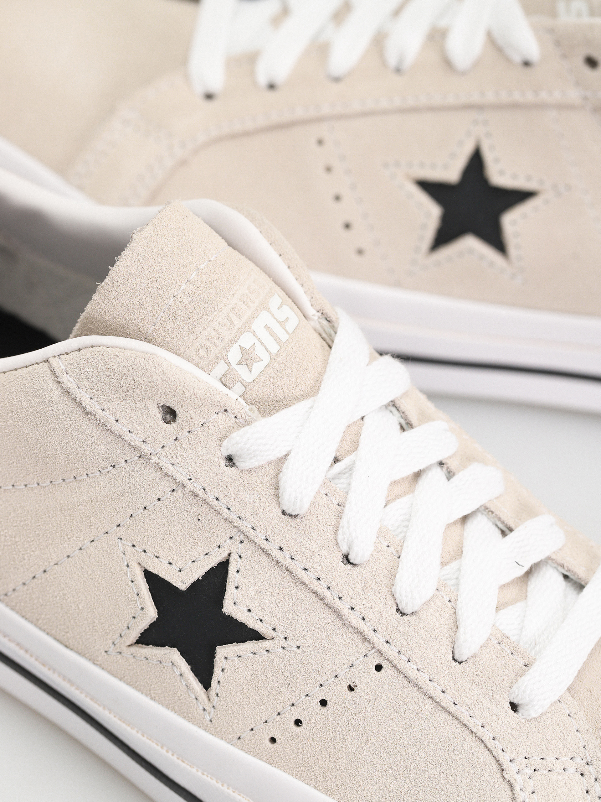 Converse One Star Pro Shoes (bone)