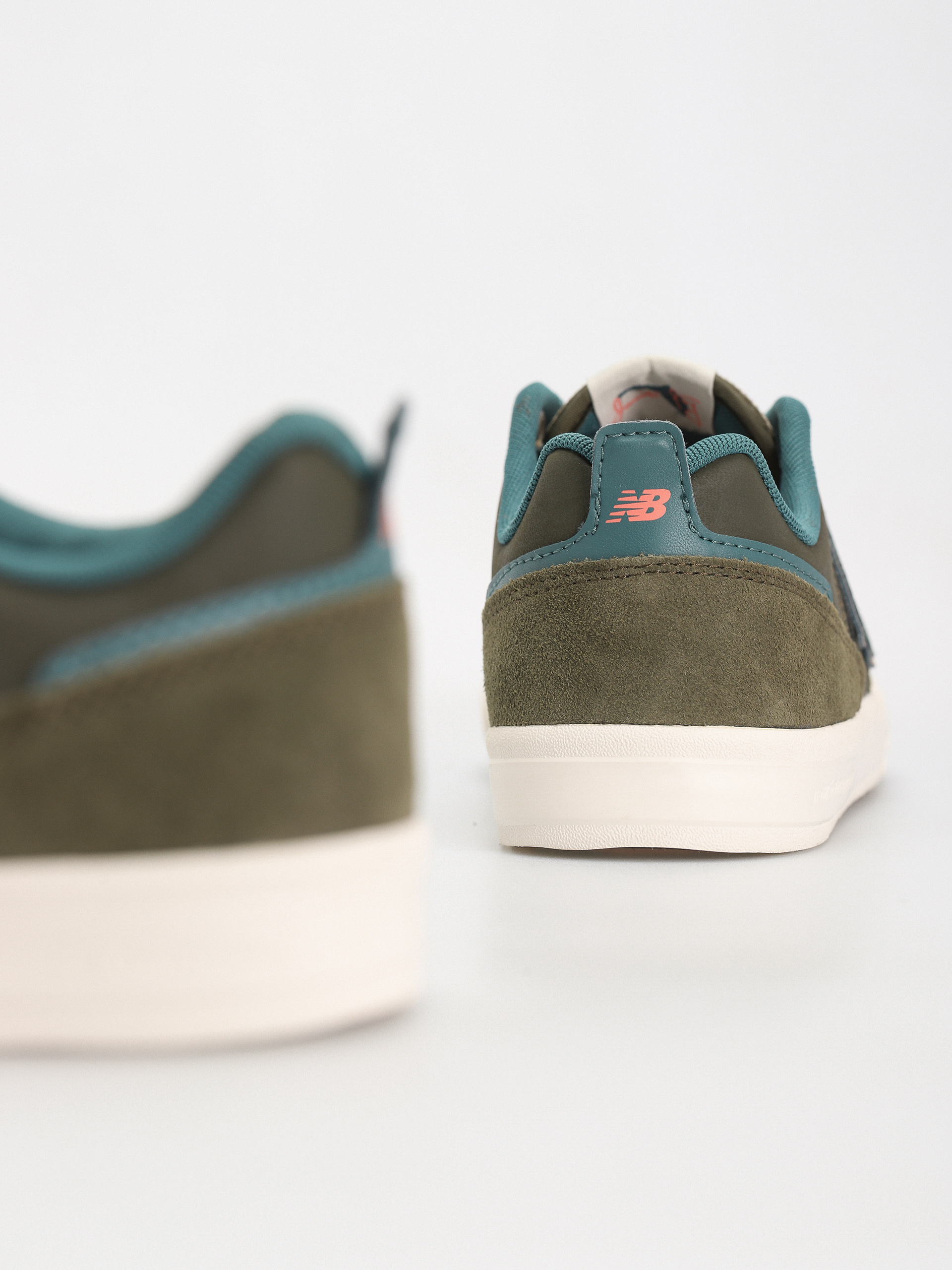 New Balance Shoes 306 (dark camo)