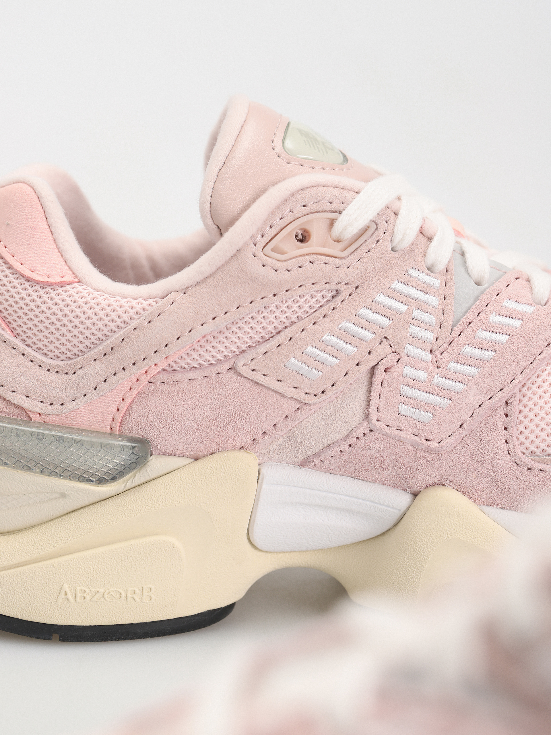New Balance Shoes 9060 (crystal pink)