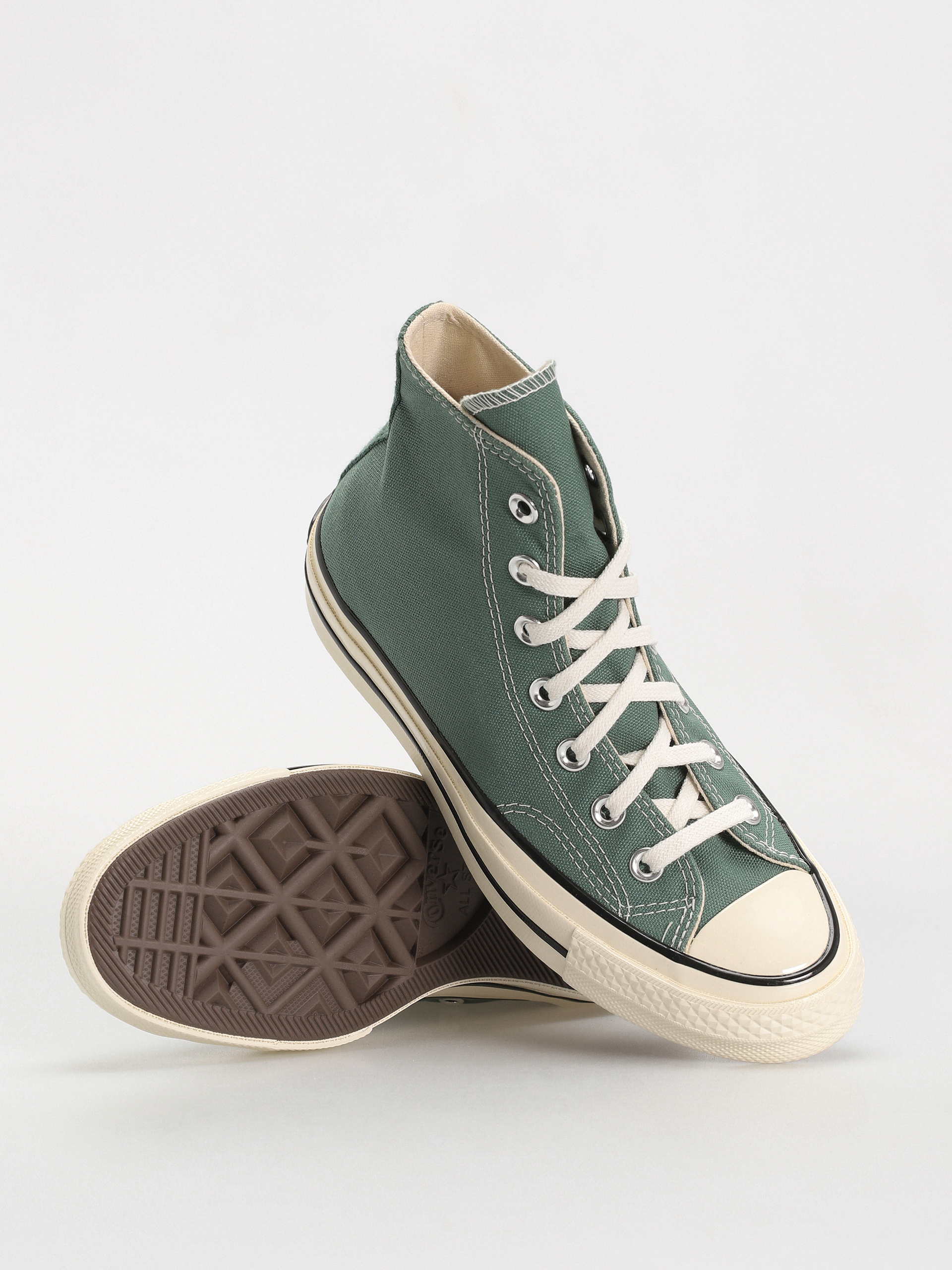 Forest green chuck taylors best sale