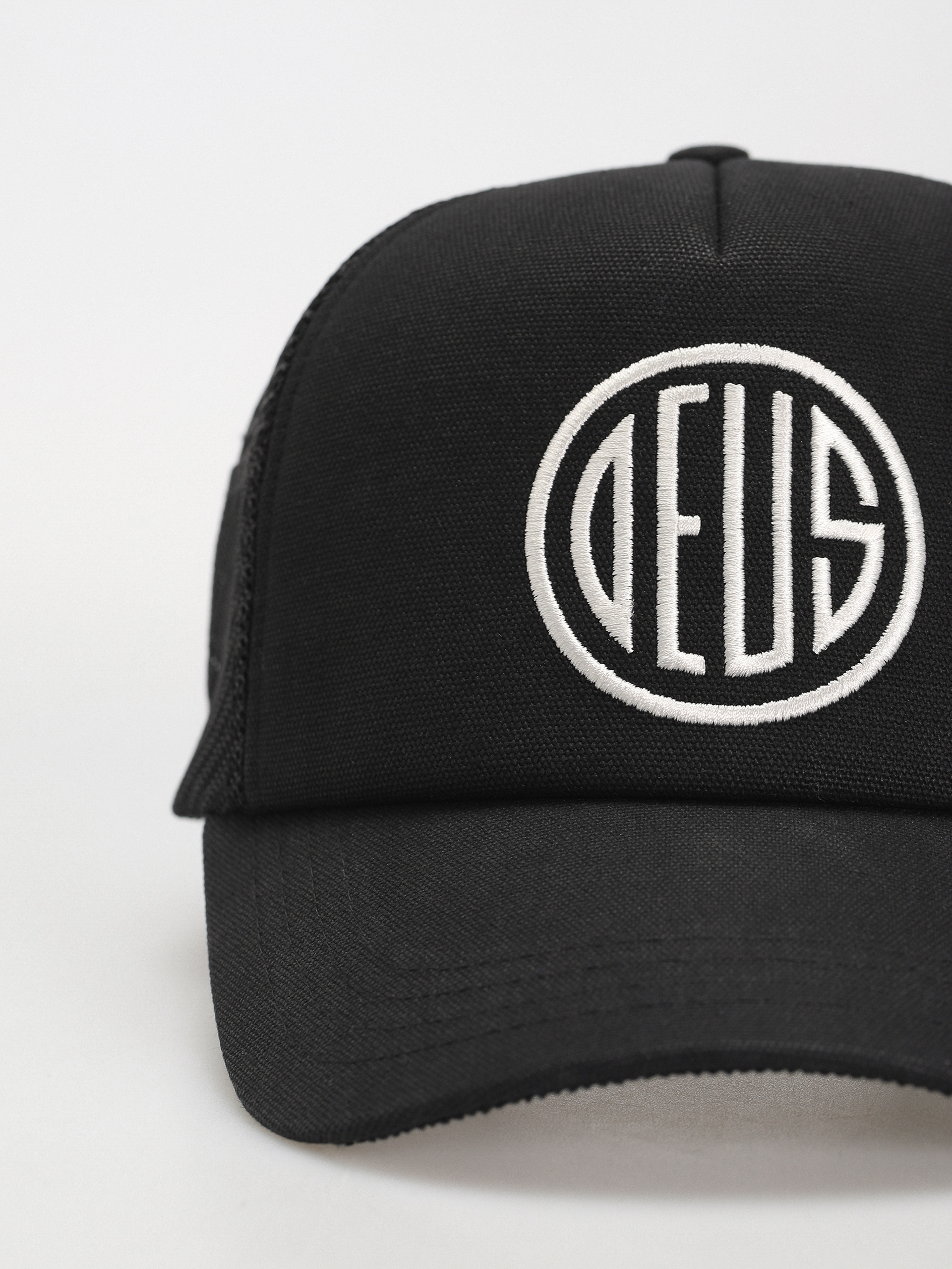 Deus Ex Machina Pill Trucker Cap (black)