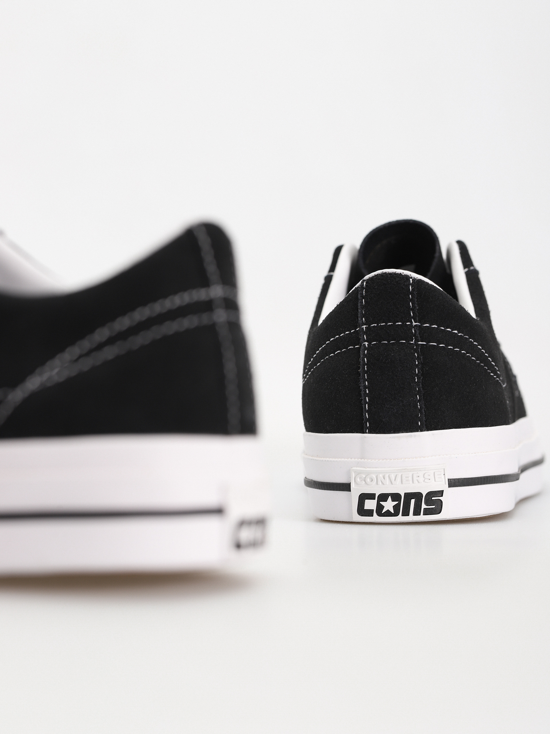 Converse One Star Pro TN+ Shoes (black)