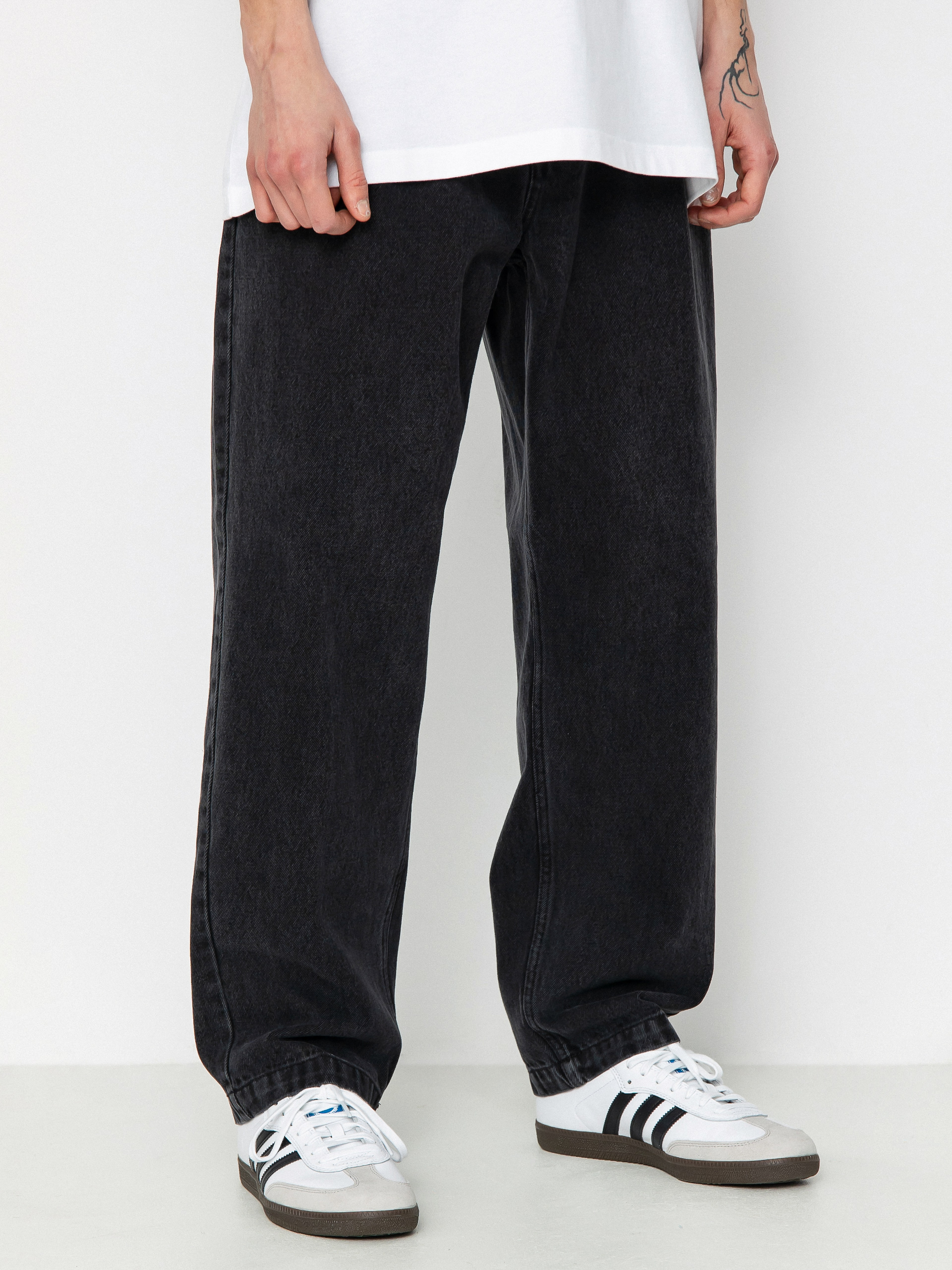 OBEY Fubar Pleated Denim Pants (faded black)