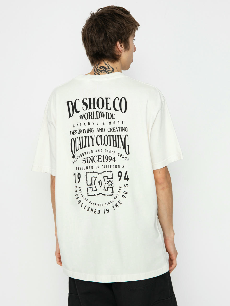 DC High Rise T-Shirt (lily white acid wash)