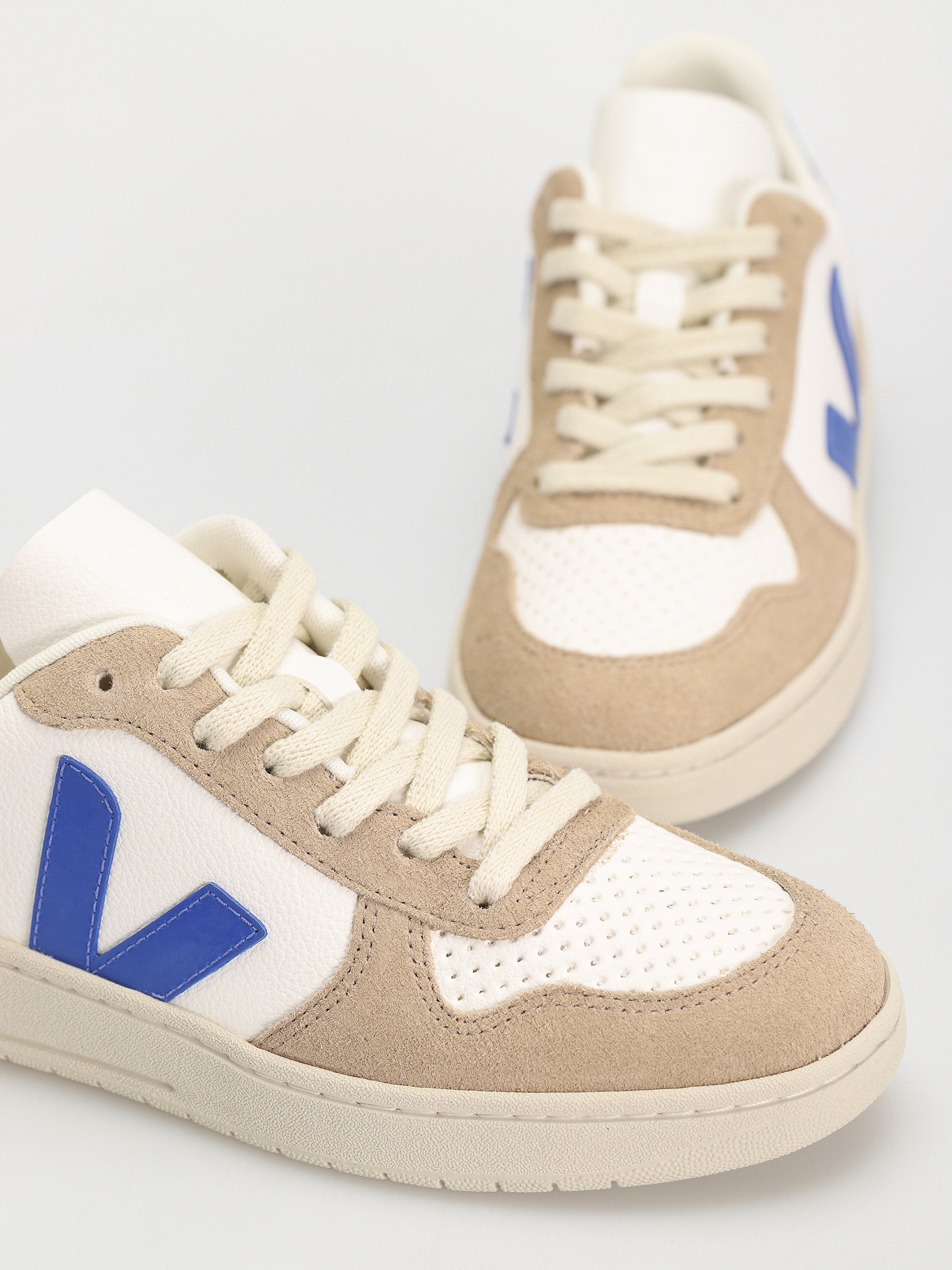Veja Schuhe V-10 Wmn (extra white paros sahara)