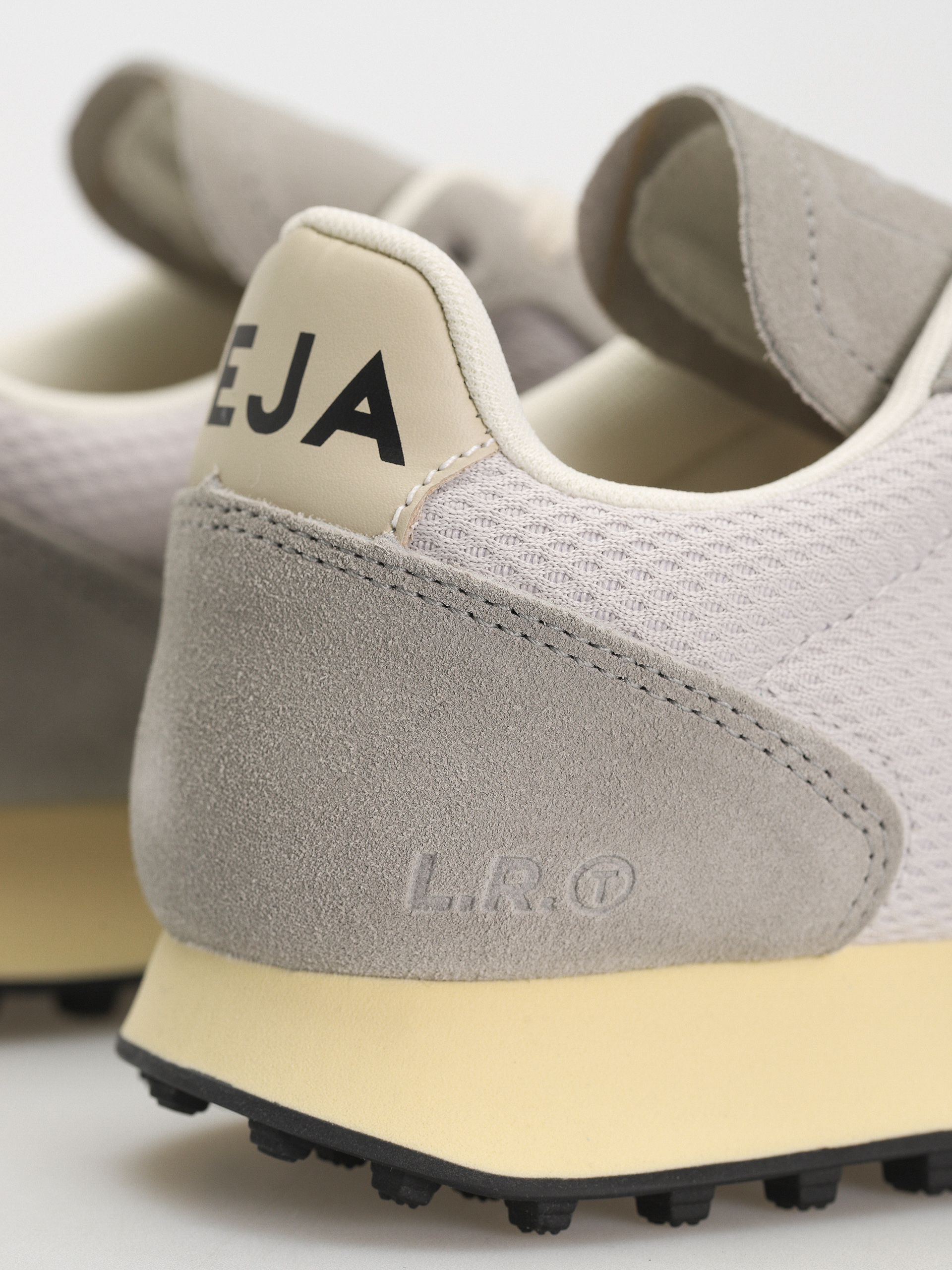 Veja Rio Branco Wmn Shoes (light grey pierre)