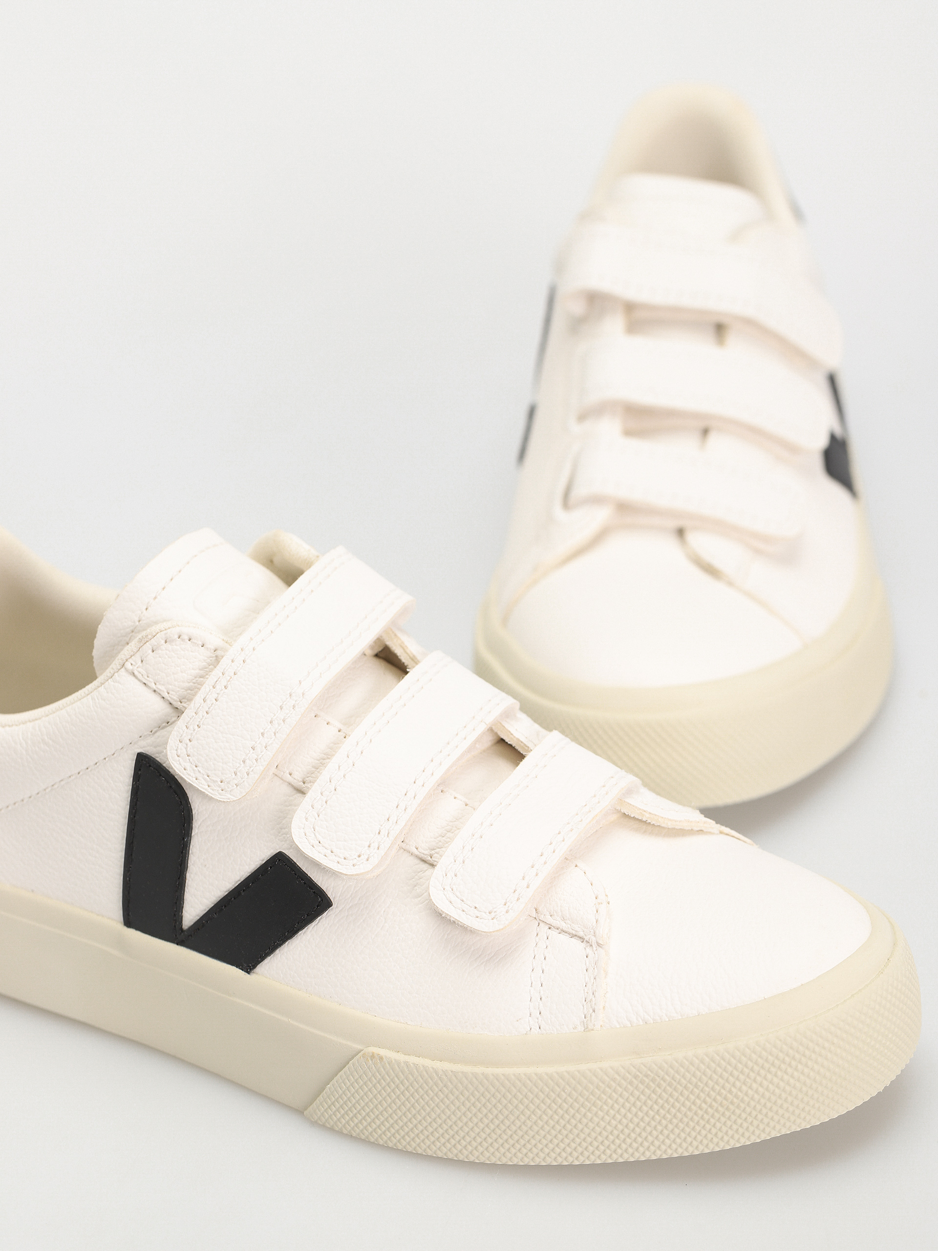 Veja Recife Logo Wmn Schuhe (extra white black)