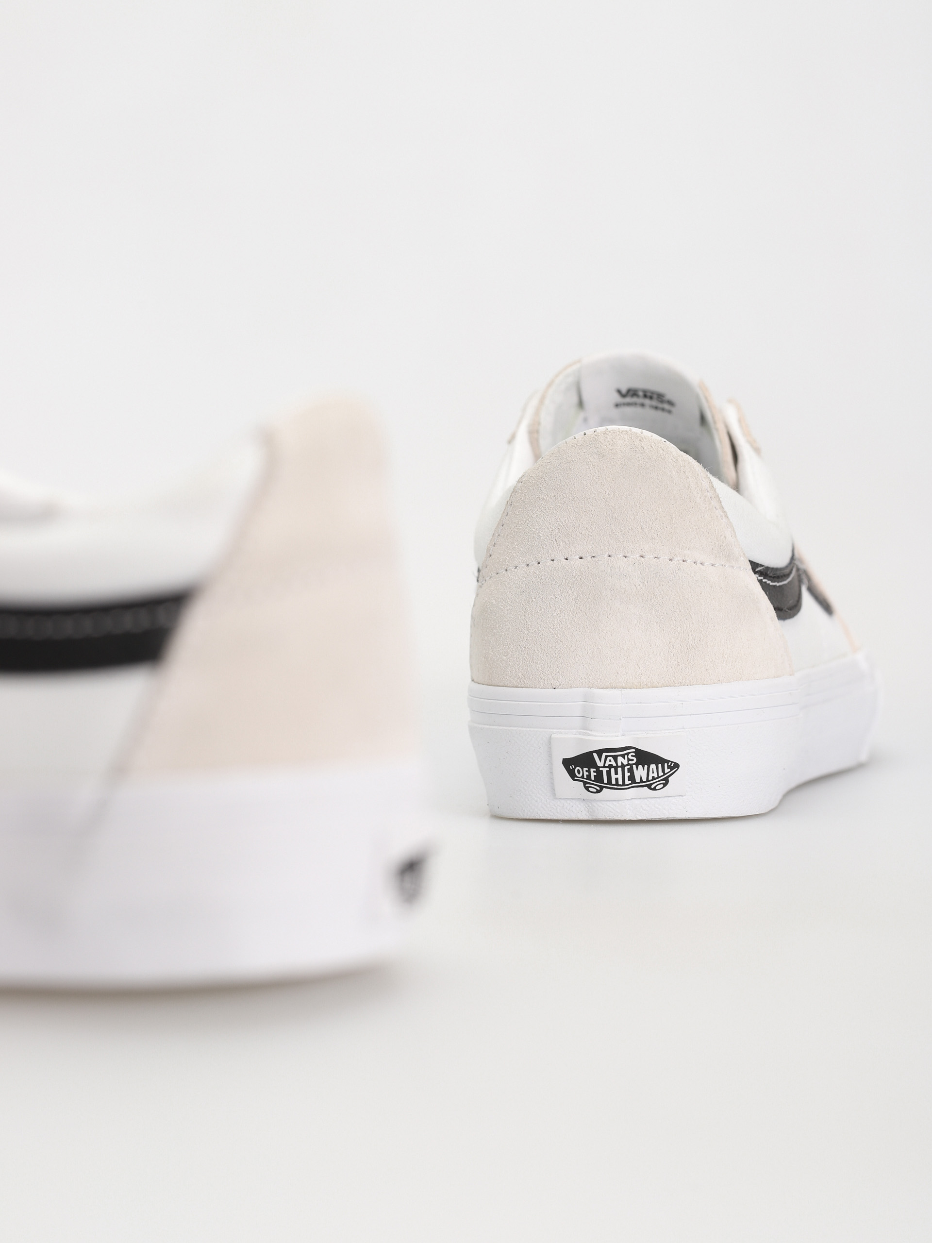 Vans Sk8 Low Schuhe (contrast white/black)