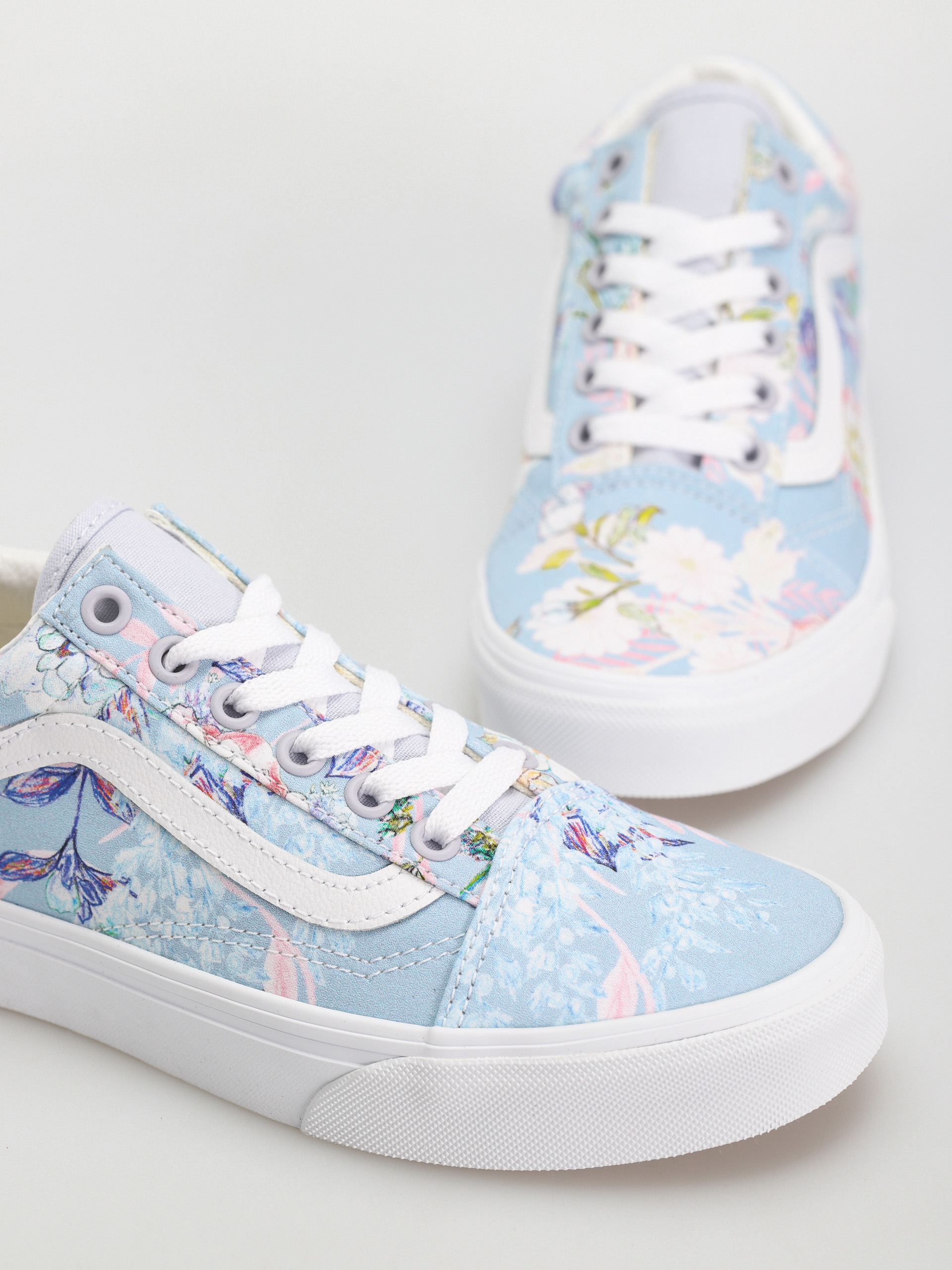 Vans Old Skool Shoes (whimsy floral true white)