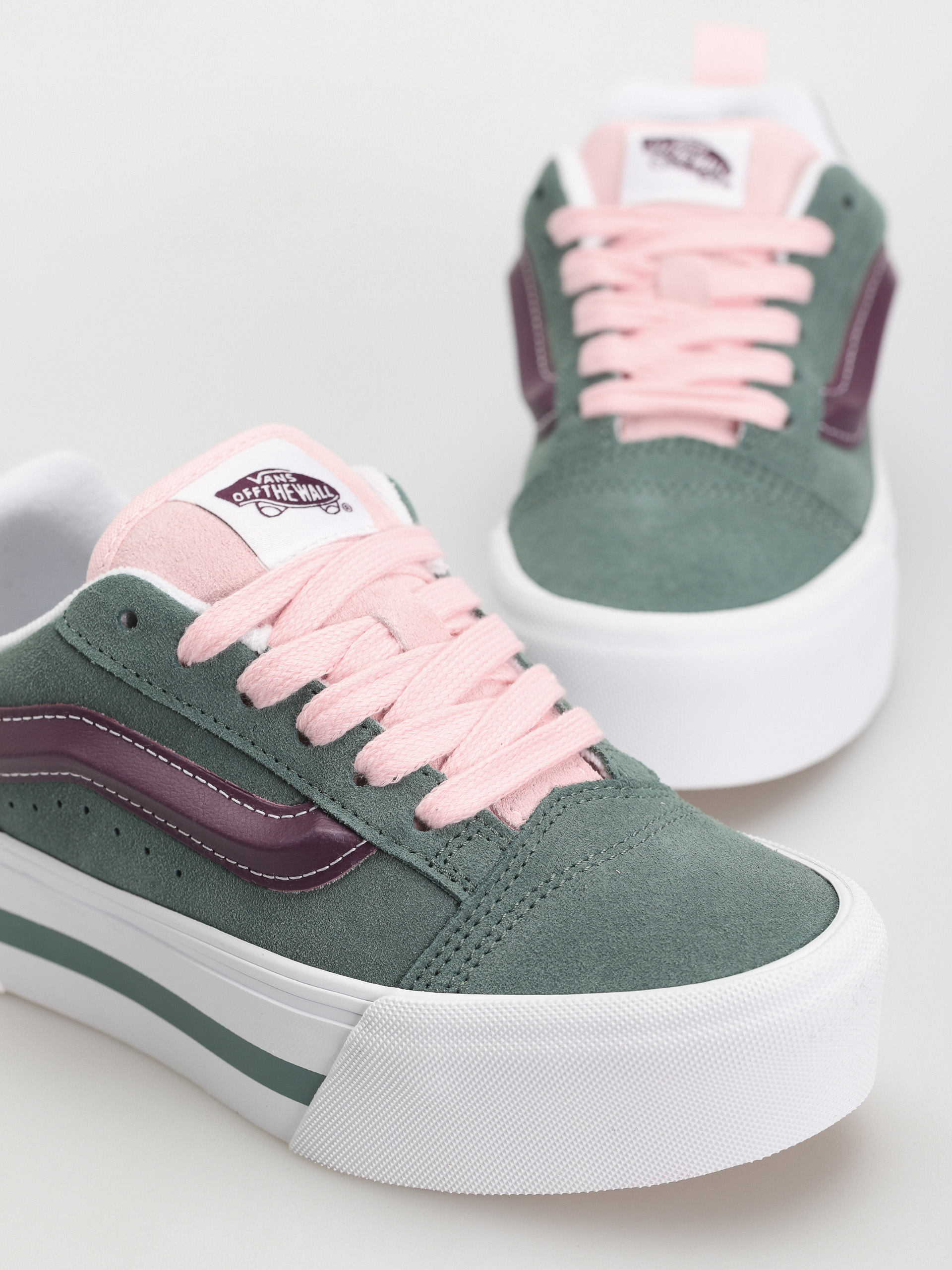 Vans Knu Stack Shoes (nineties silver pine)