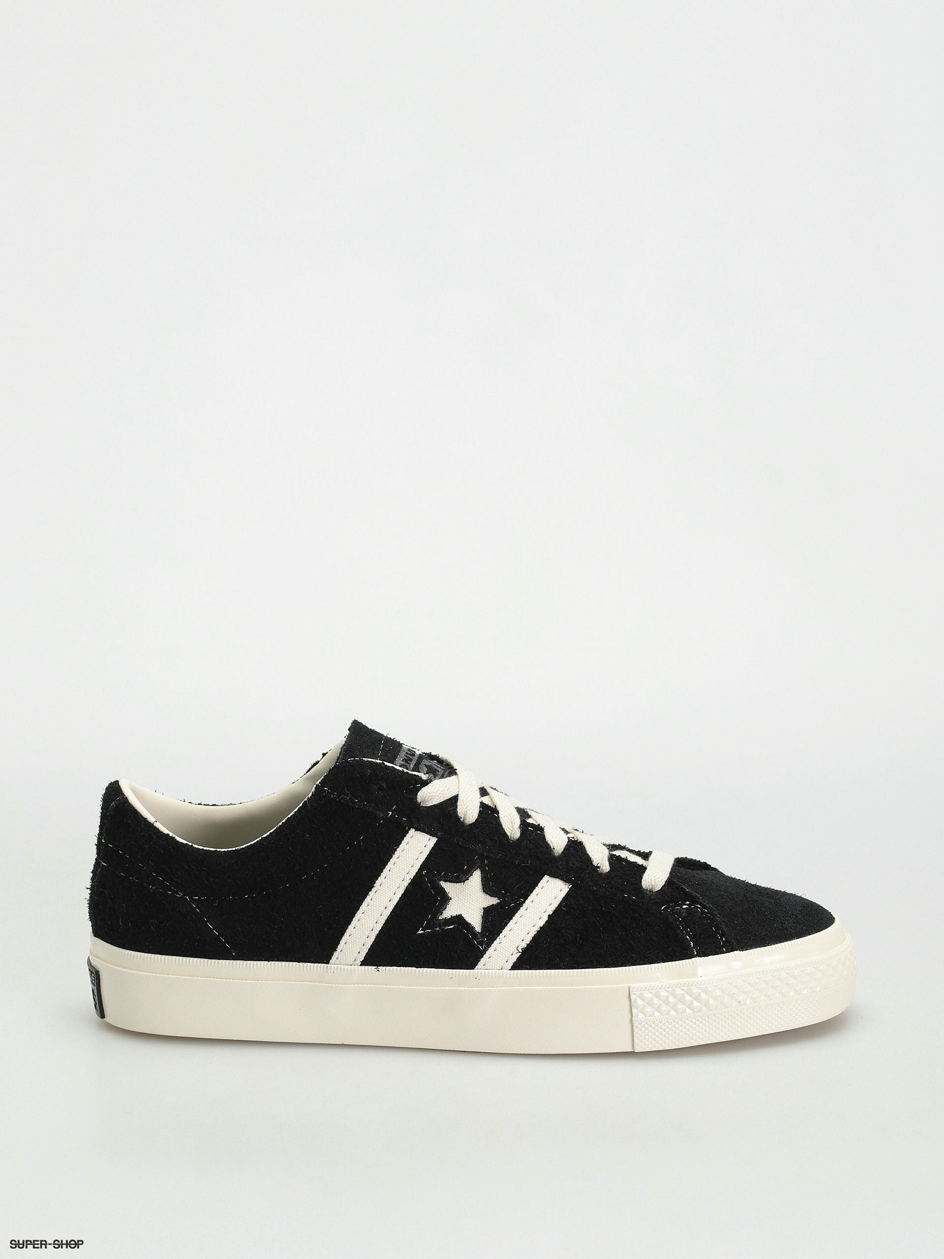 Converse one store star academy black