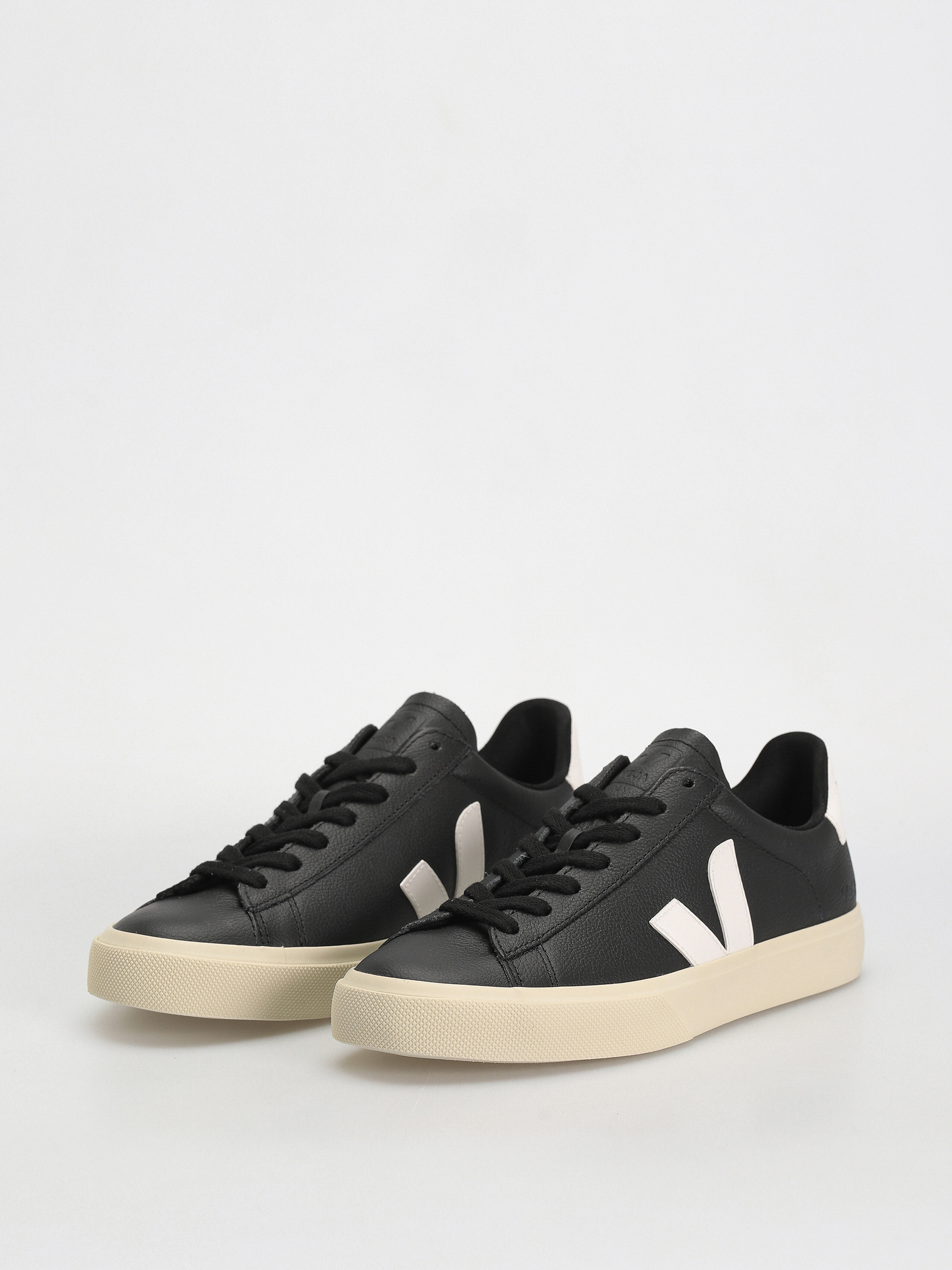 Veja Campo Shoes (black white)