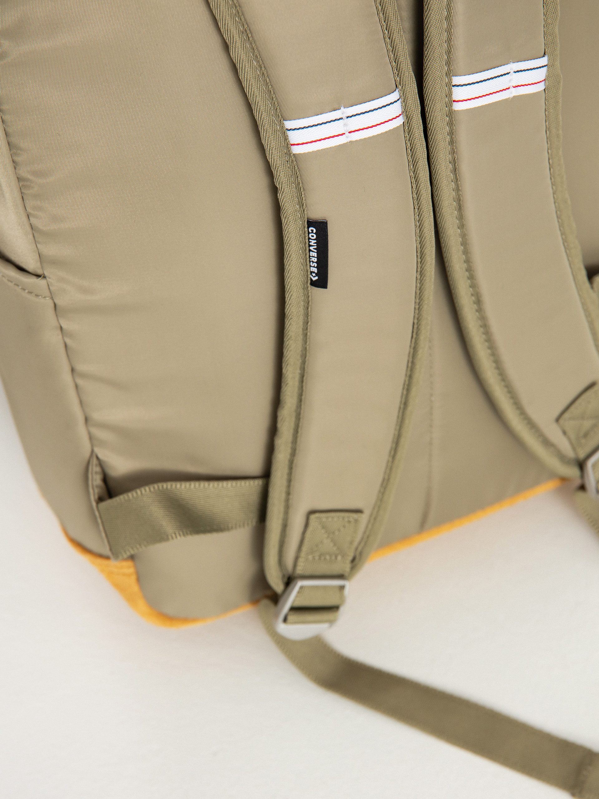 Converse Retro Go 2 Backpack (olive/white)