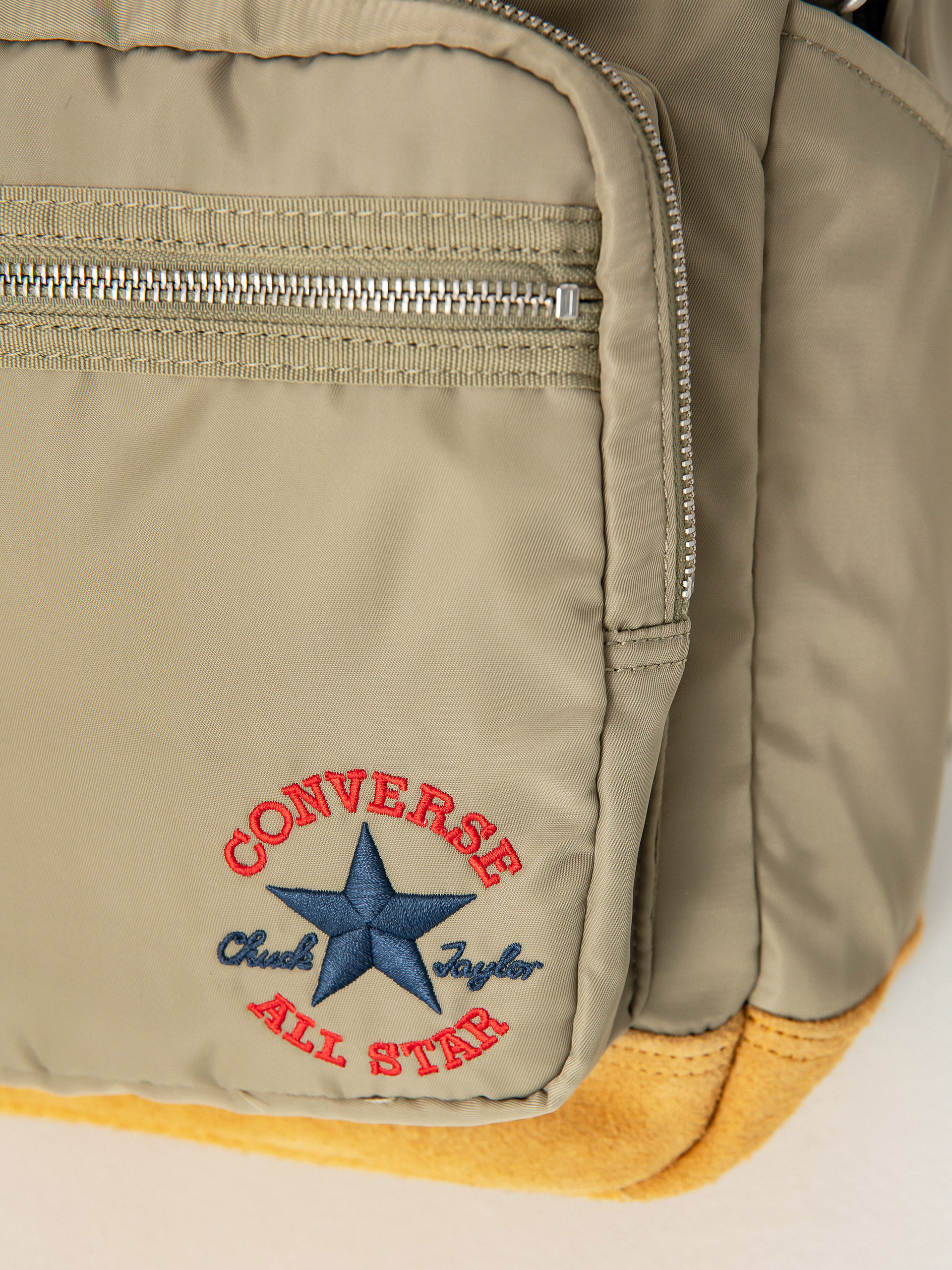 Converse Retro Go 2 Backpack (olive/white)