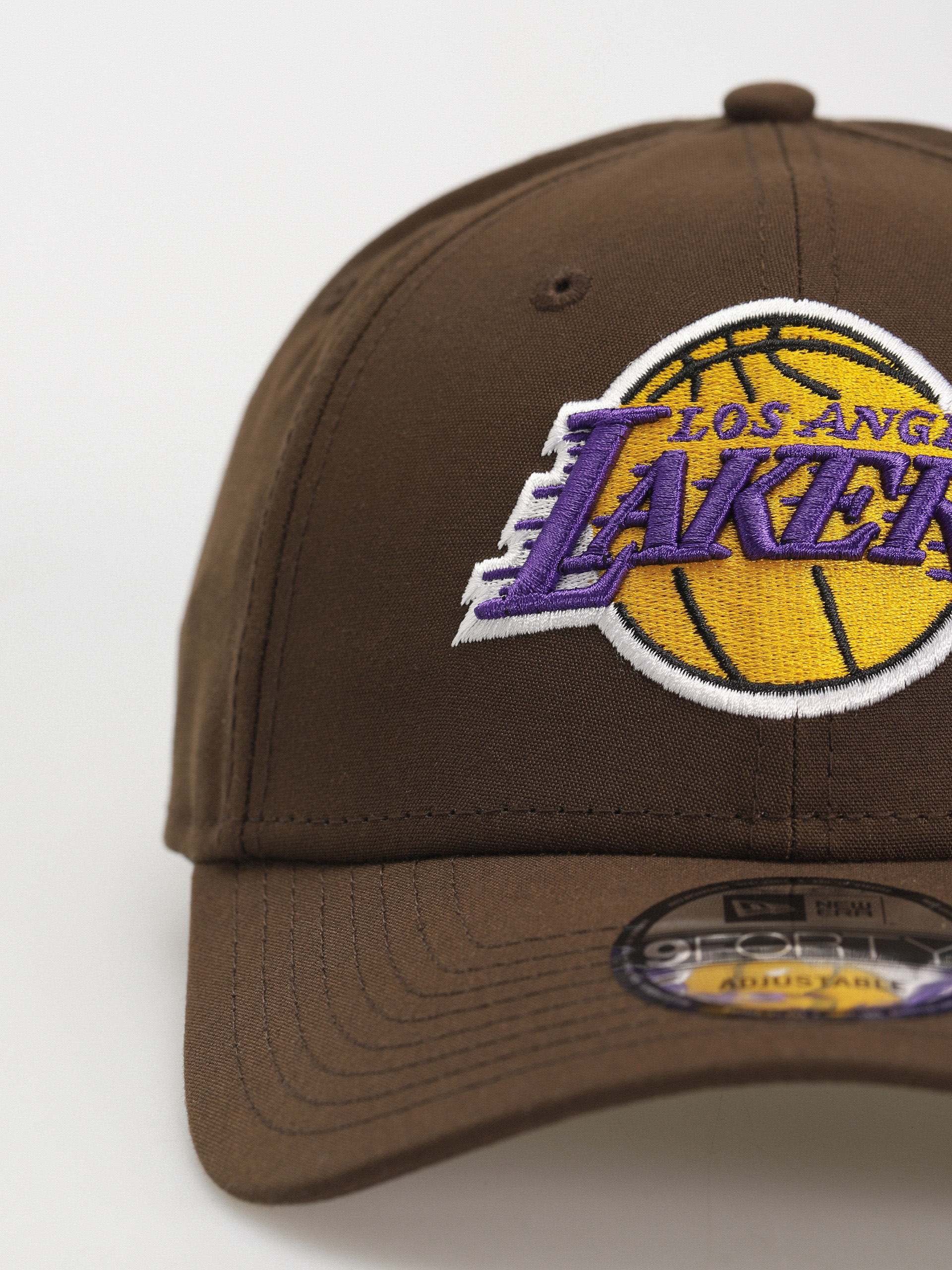 New Era Repreve 9Forty Los Angeles Lakers Cap (brown)