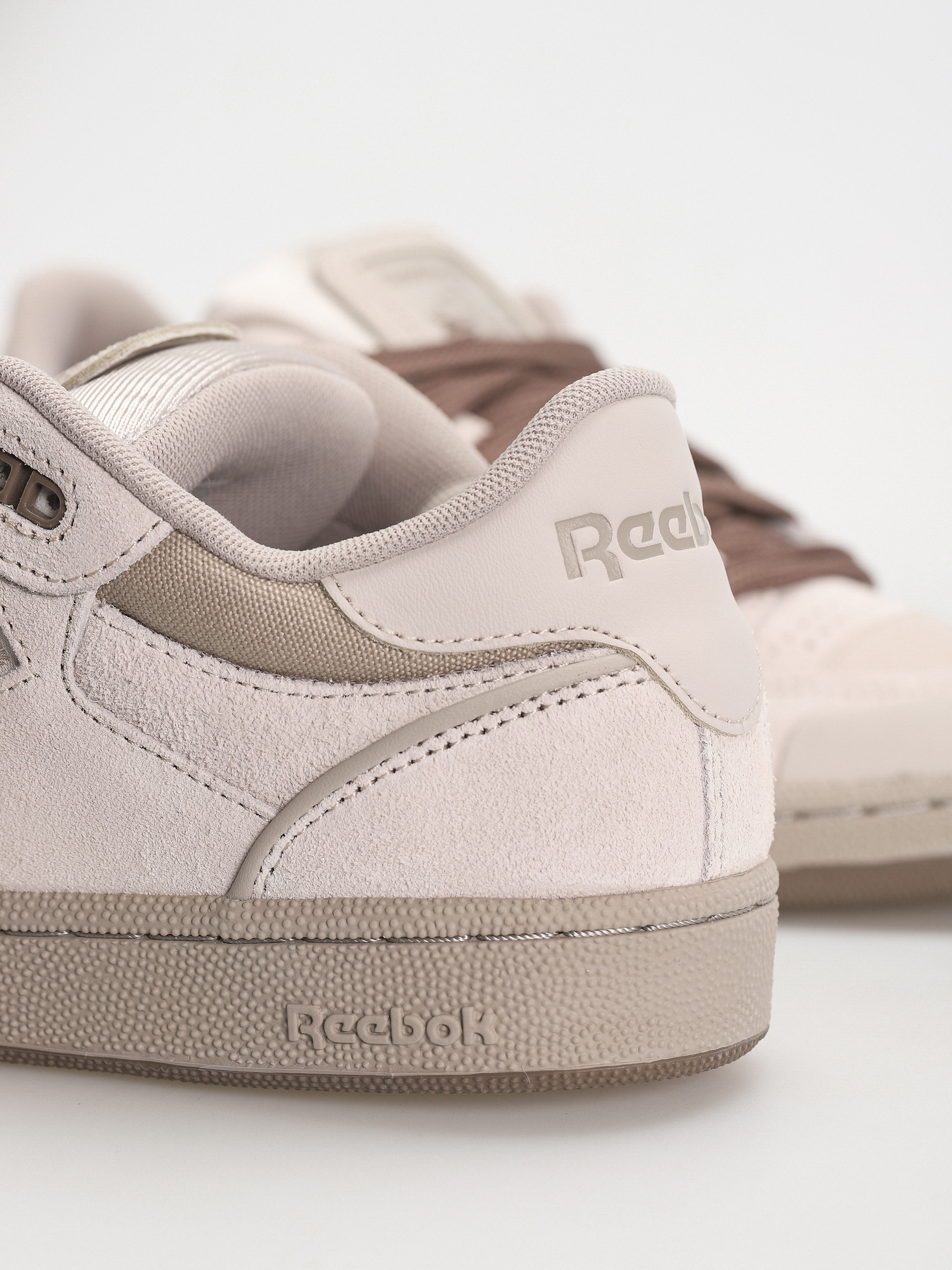 Reebok Club C Bulc Wmn Shoes (moonst/utibro/ash)