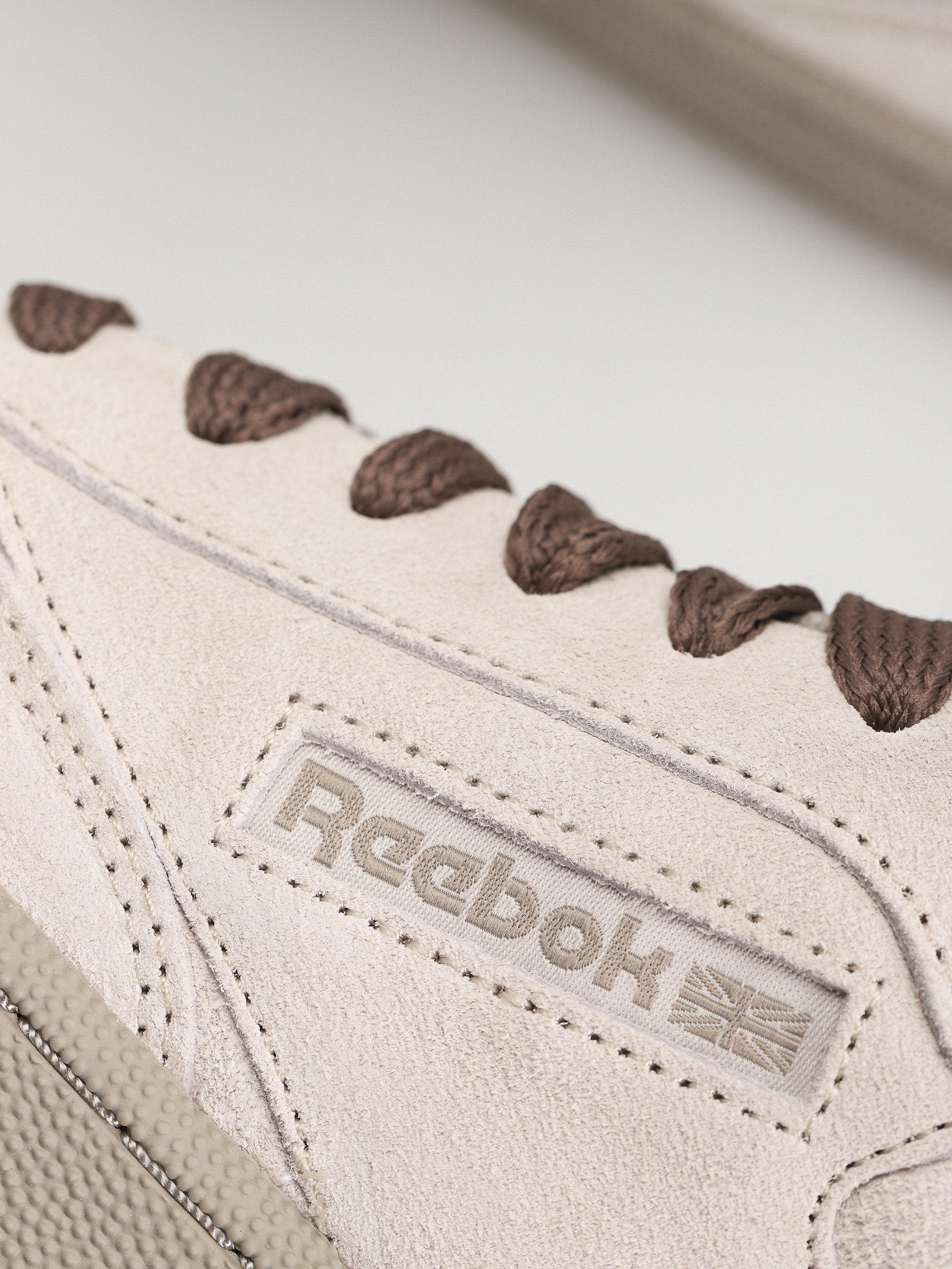 Reebok Club C Bulc Wmn Shoes (moonst/utibro/ash)