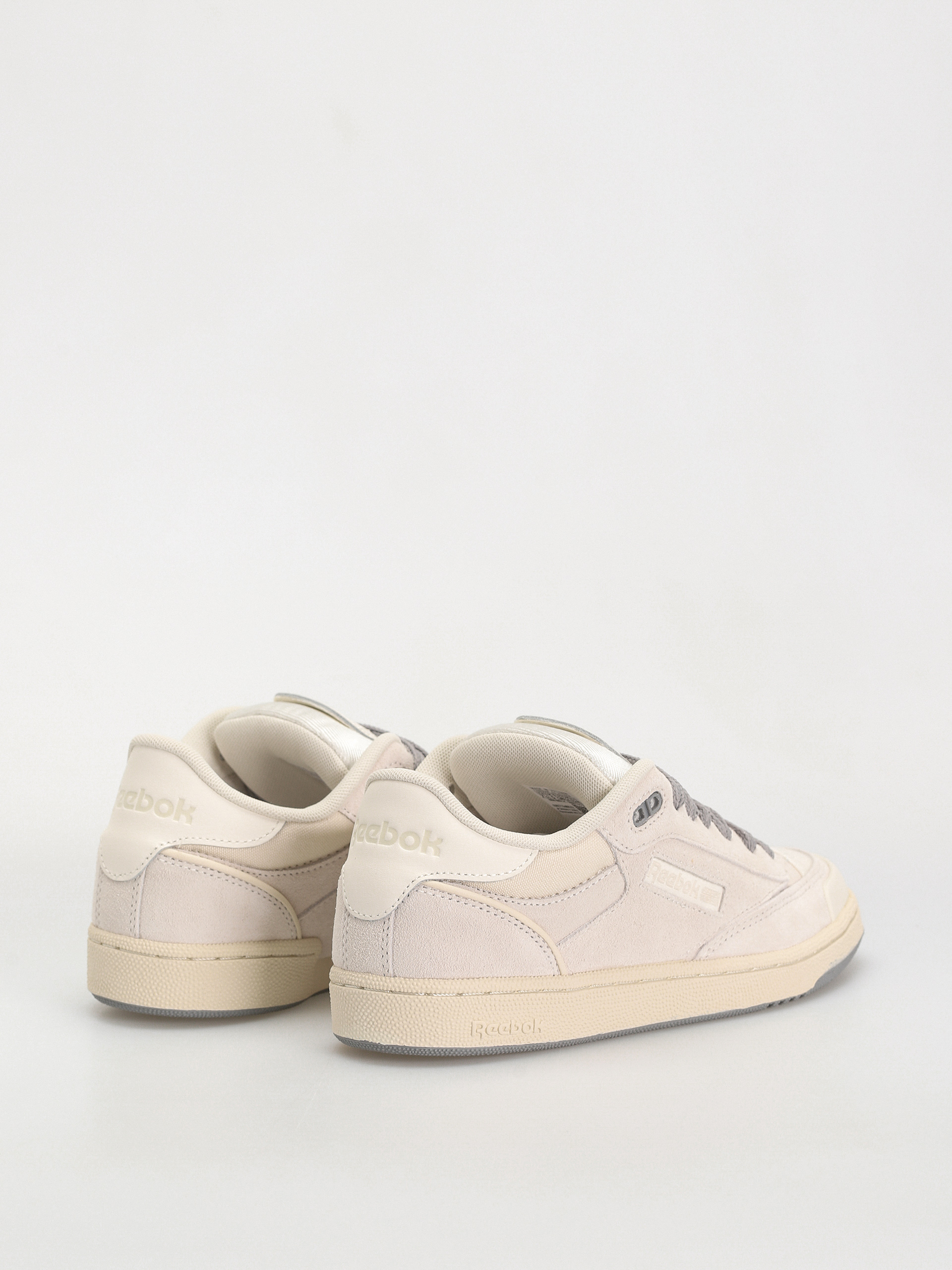 Reebok Club C Bulc Wmn Shoes (chalk/alabas/pugry5)