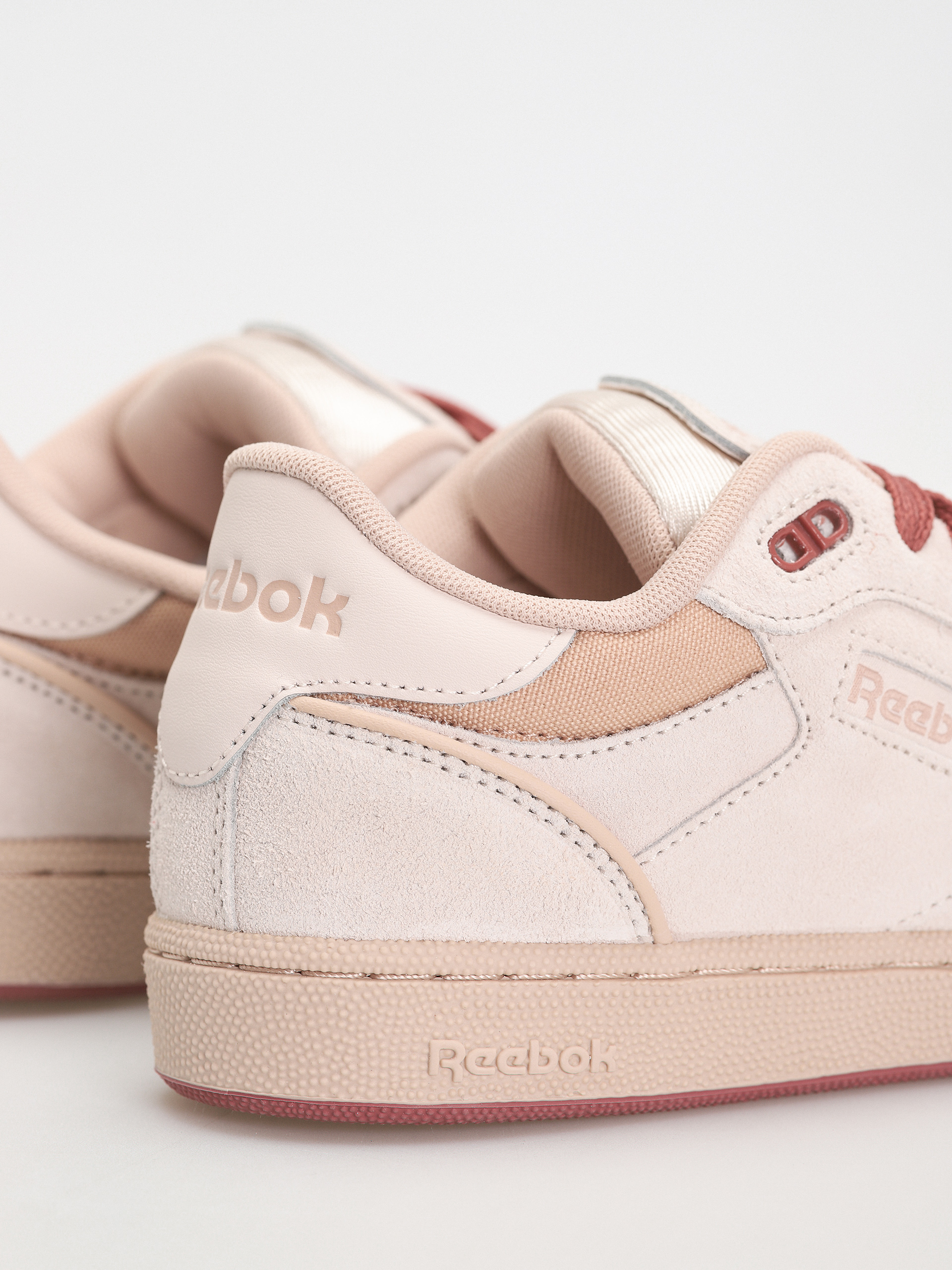 Reebok Club C Bulc Wmn Schuhe (blush/pinstu/sedros)