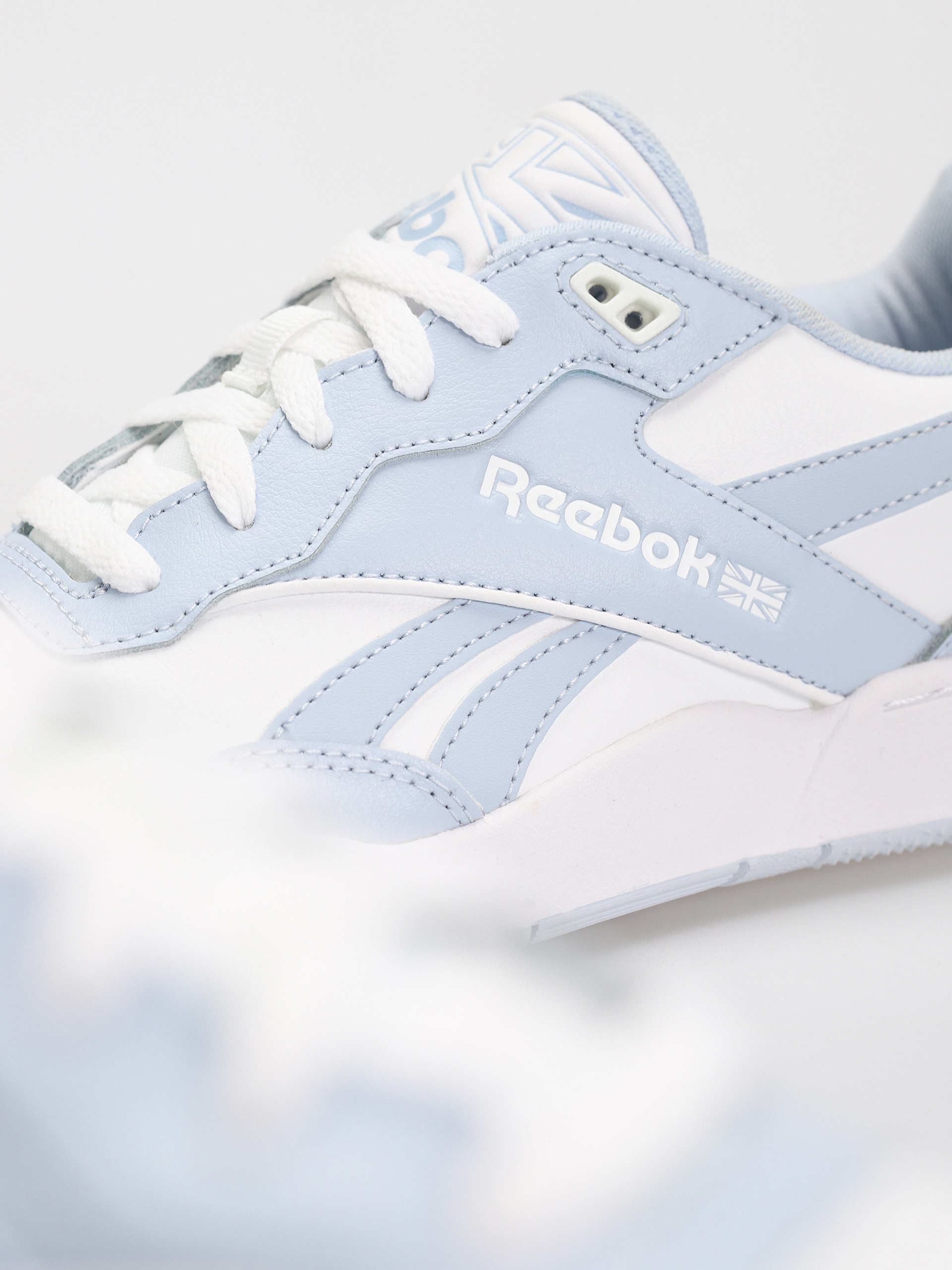 Reebok BB 4000 II Wmn Shoes (palblu/ftwwht/palblu)