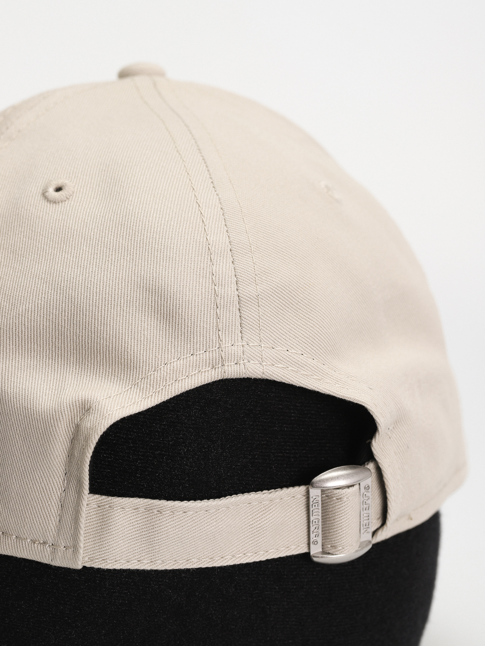 New Era League Essential 9Forty New York Yankees Cap (stone)