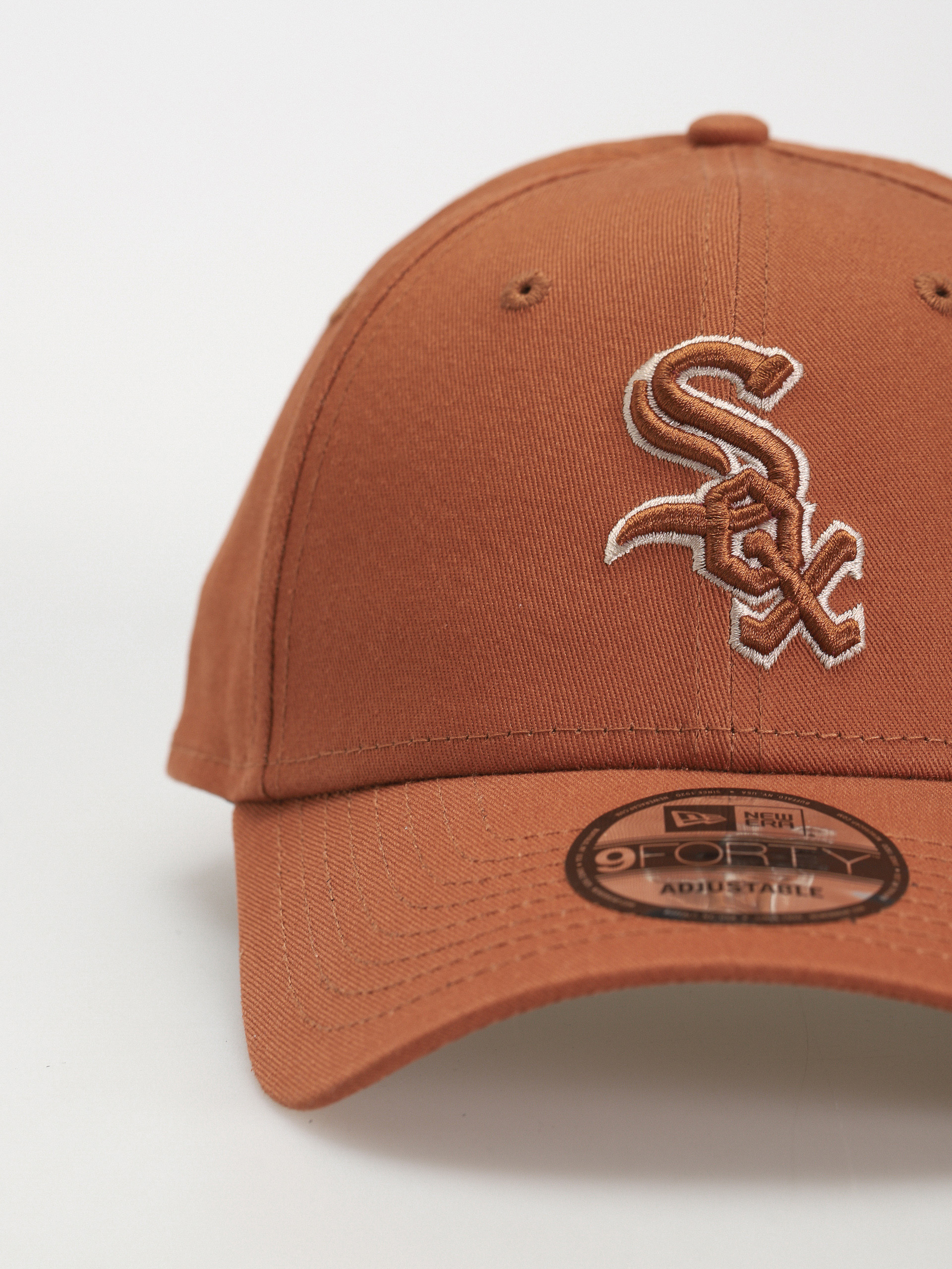New Era Team Outline 9Forty Chicago White Sox Cap (brown)