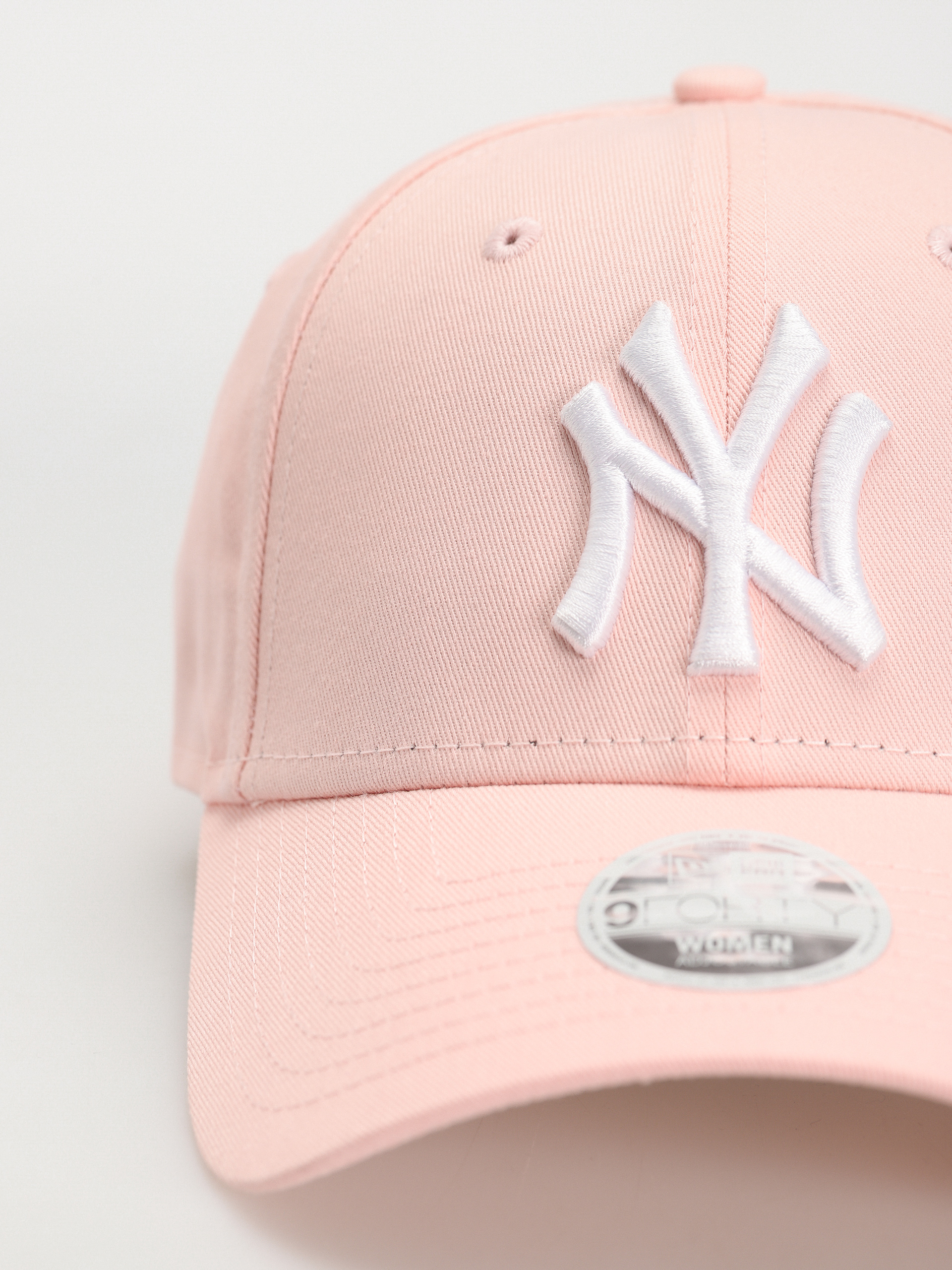 New Era League Essential 9Forty New York Yankees Wmn Cap (peach)