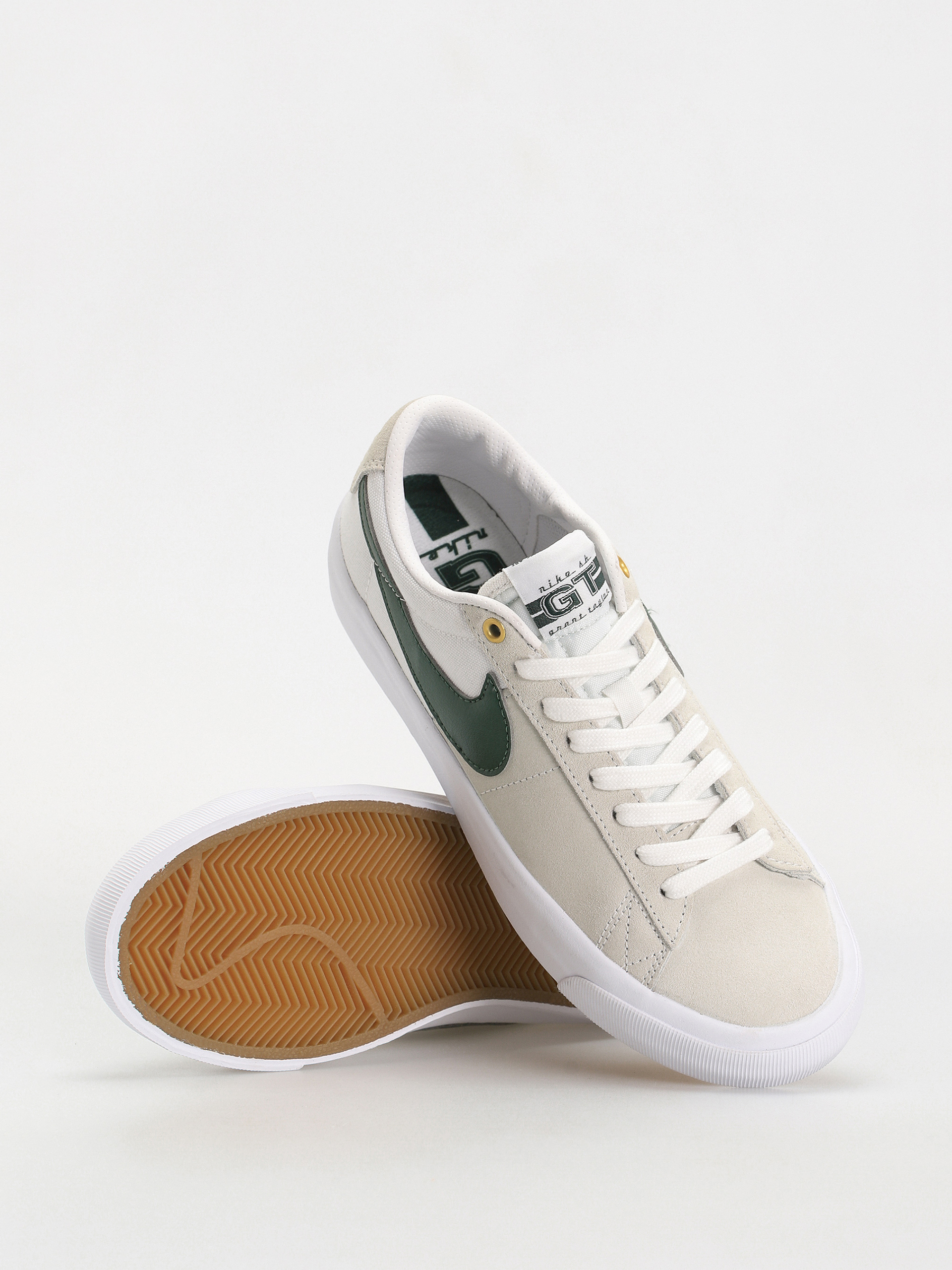 Nike SB Zoom Blazer Low Pro Gt Schuhe (white/fir white gum light brown)