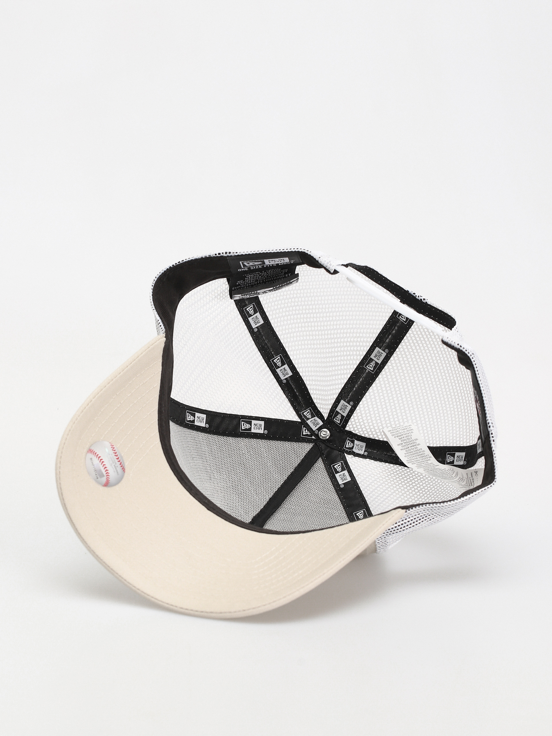 New Era League Essential 9Forty Af Trucker New York Yankees Cap (stone/white)