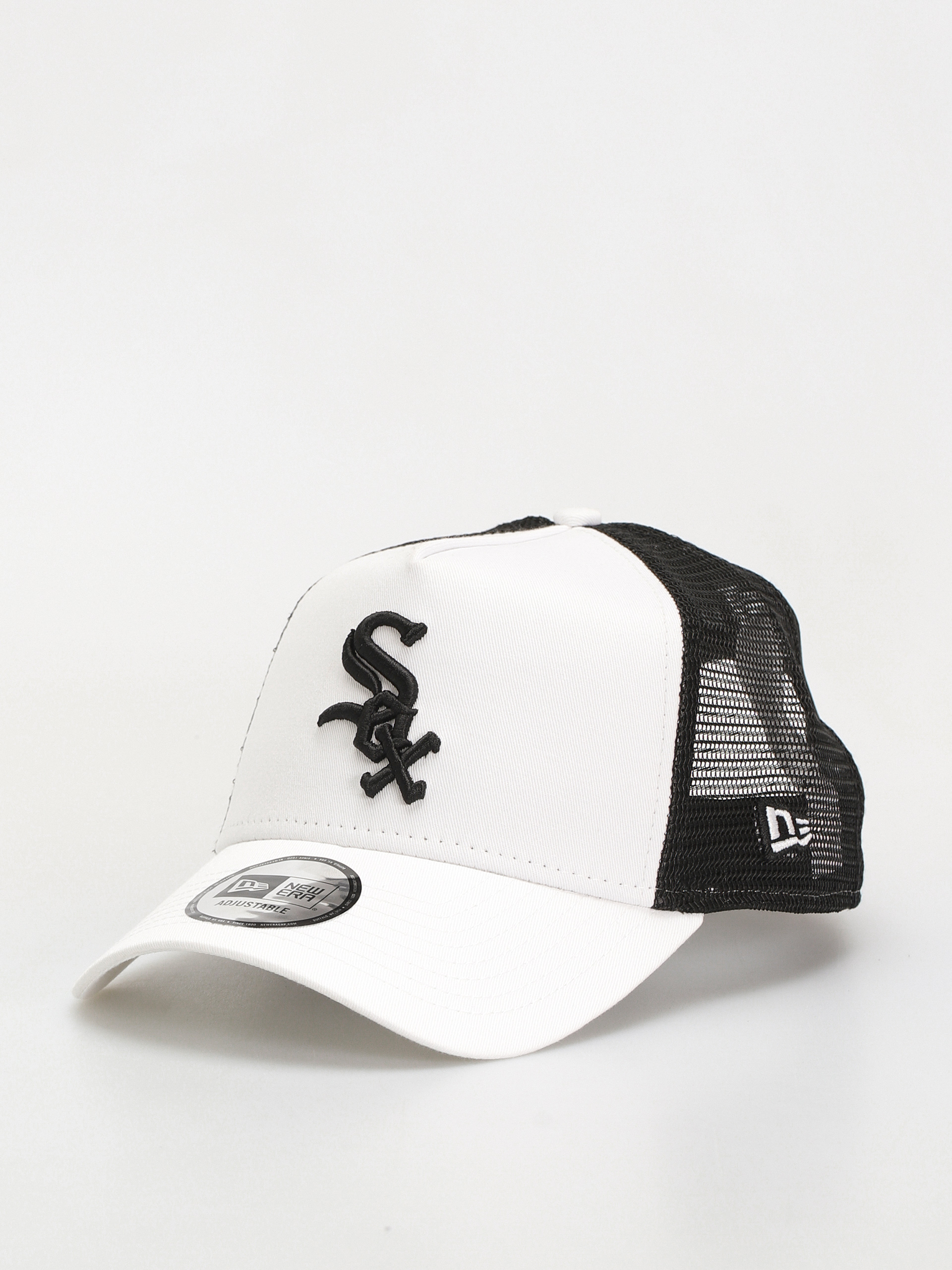 New Era League Essential Trucker Chicago White Sox Cap (white/black)