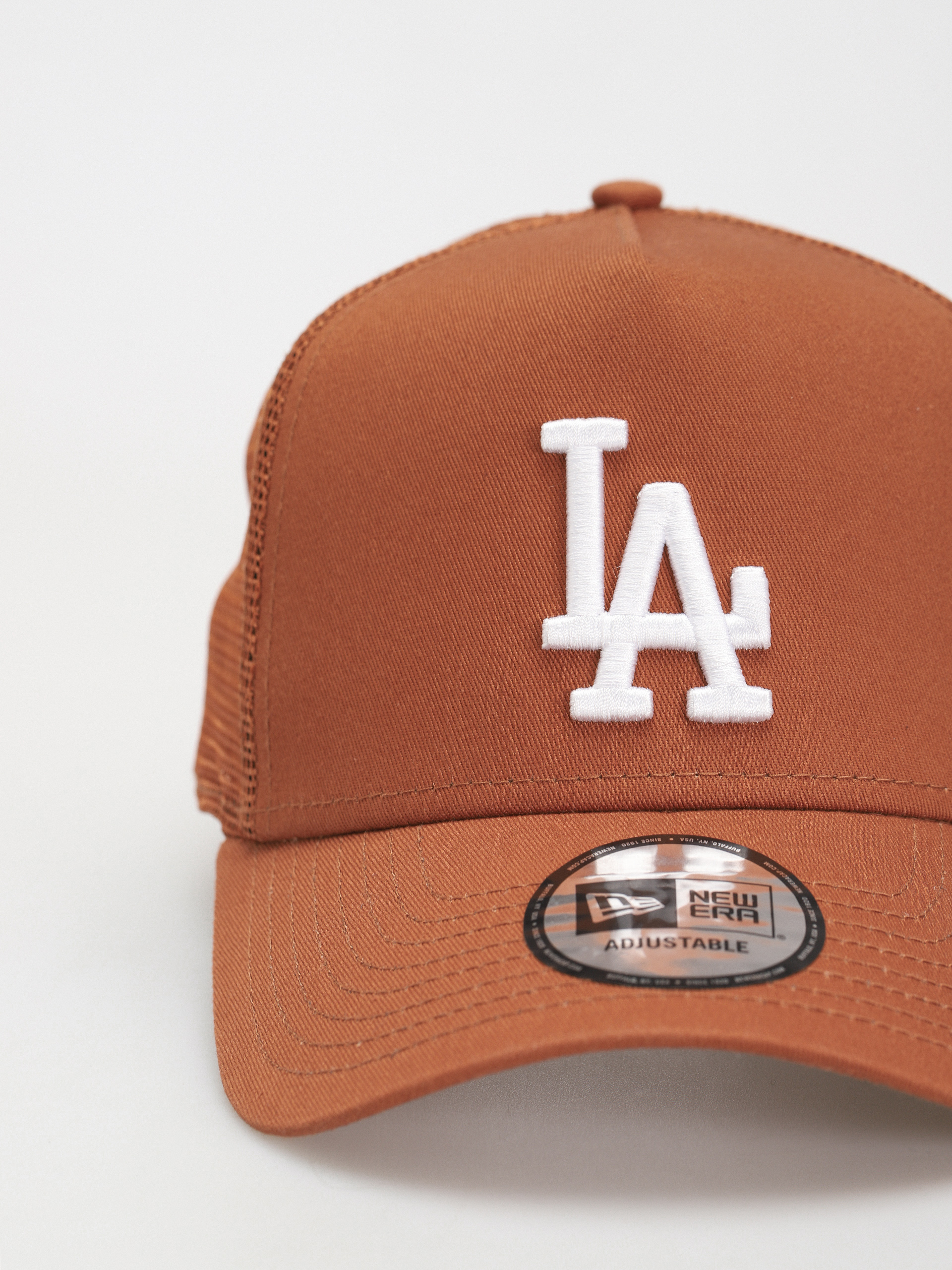 New Era League Essential Trucker Los Angeles Dodgers Cap (brown)