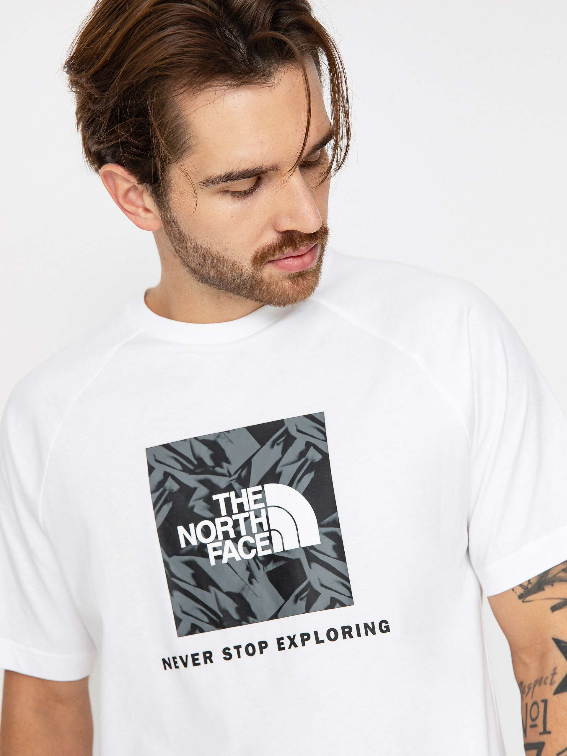 The North Face T-Shirt Raglan Redbox (tnf white/smoked pearl)